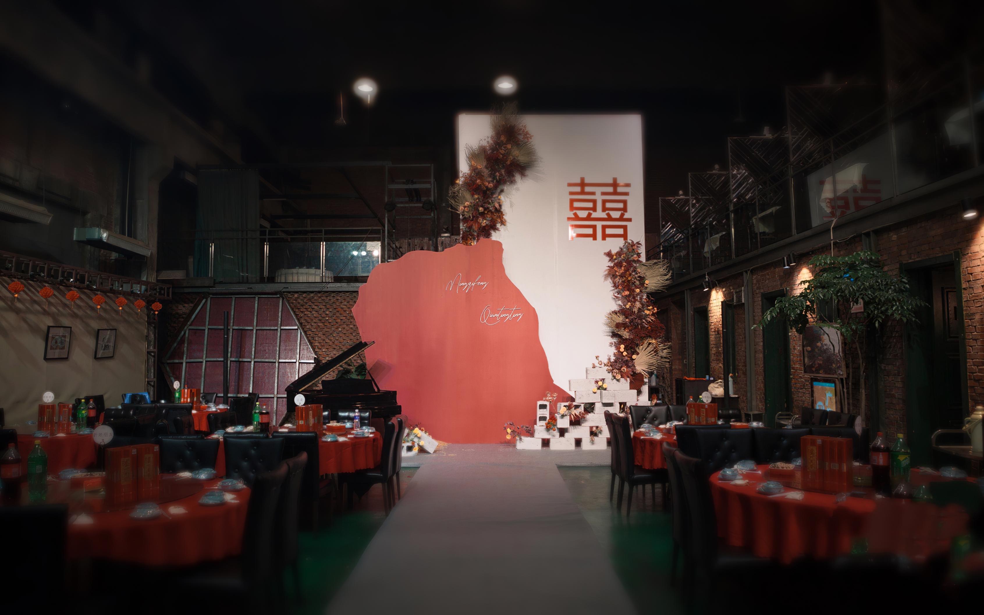 小場(chǎng)地婚禮現(xiàn)代風(fēng)格一價(jià)全包四大余笙婚禮
