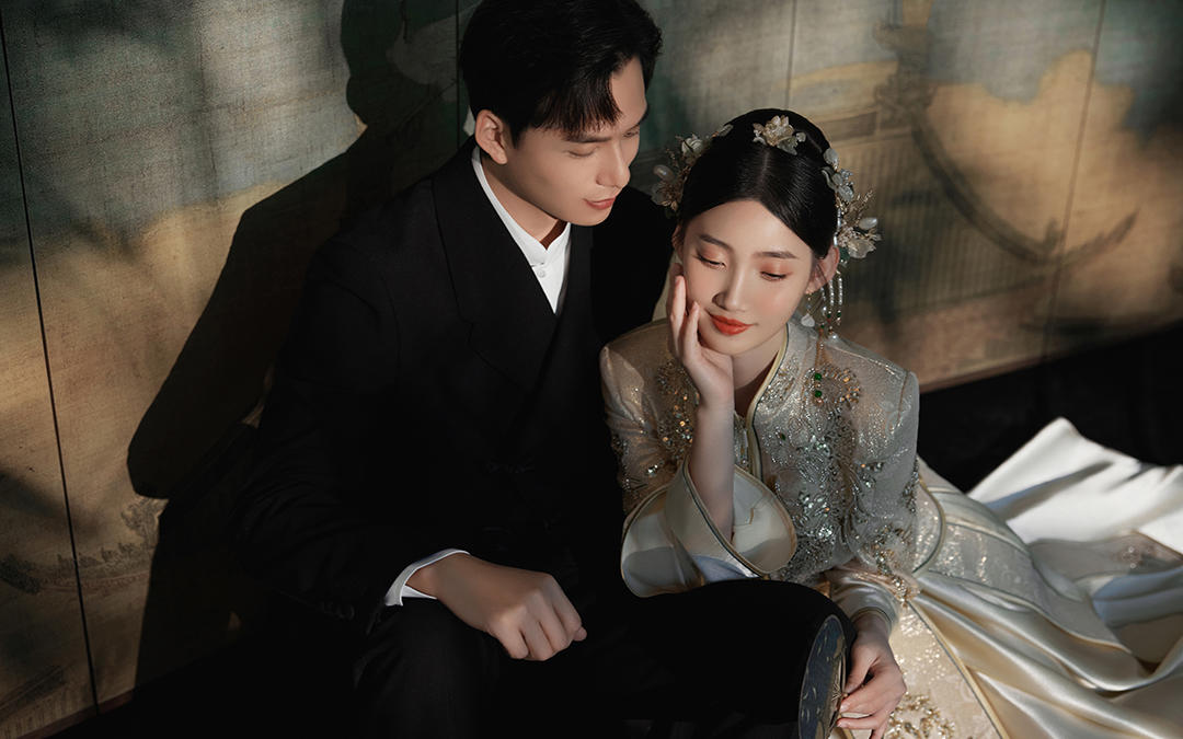 全家都夸赞的光影秀禾婚纱照，结婚一定要拍！