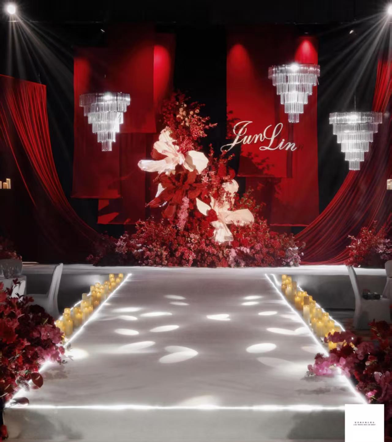 紅色系中式布幔水晶吊頂