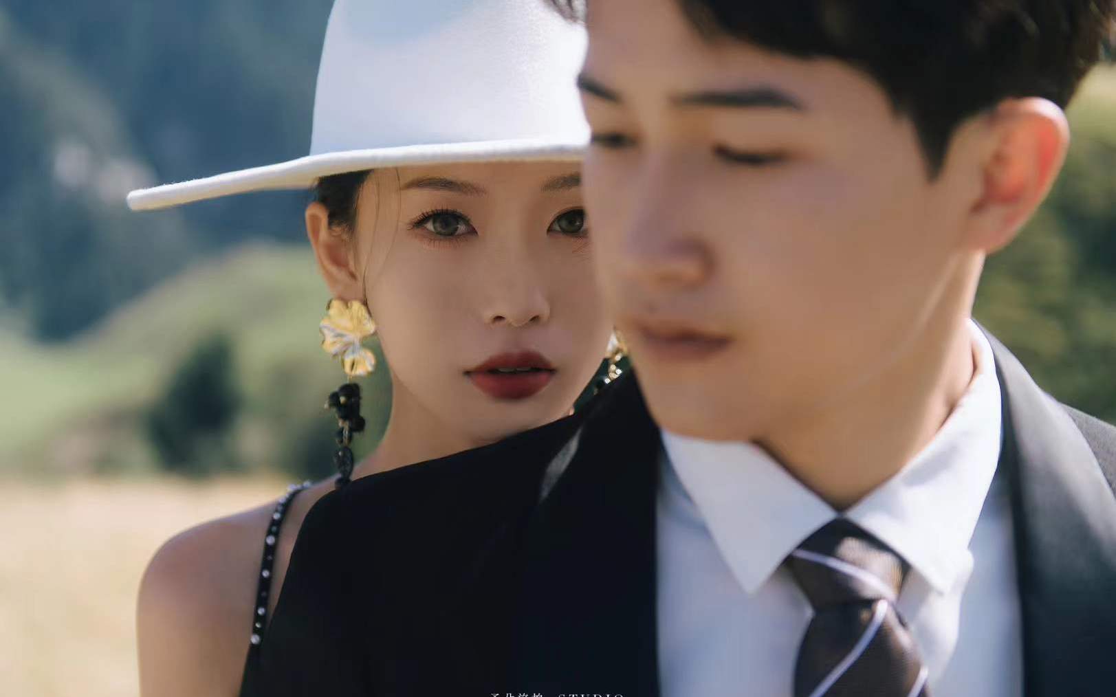 随性且自然的📸拍摄风格 仿佛还原一场纪实电影