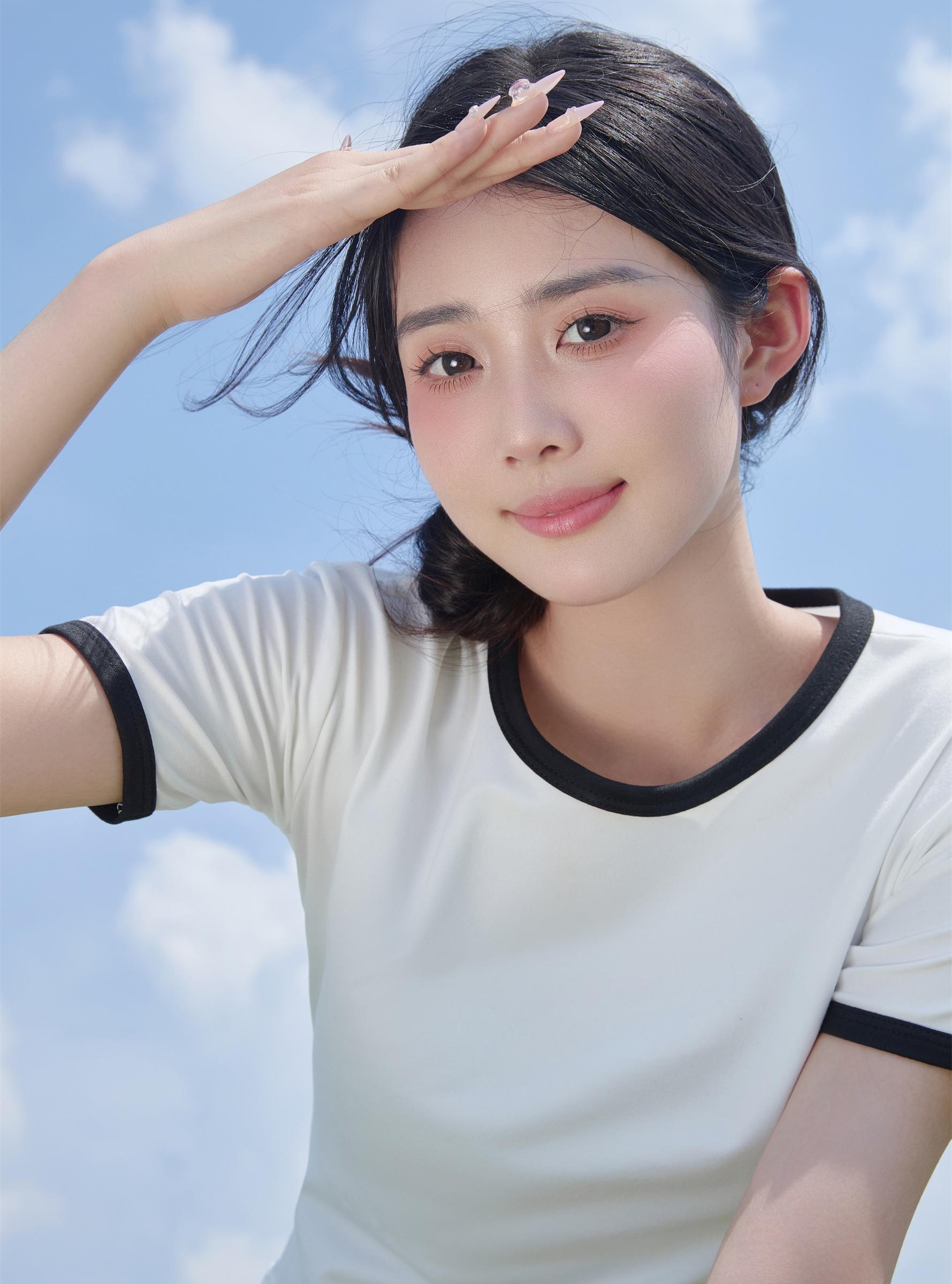 ???? 夏野清甜 ???