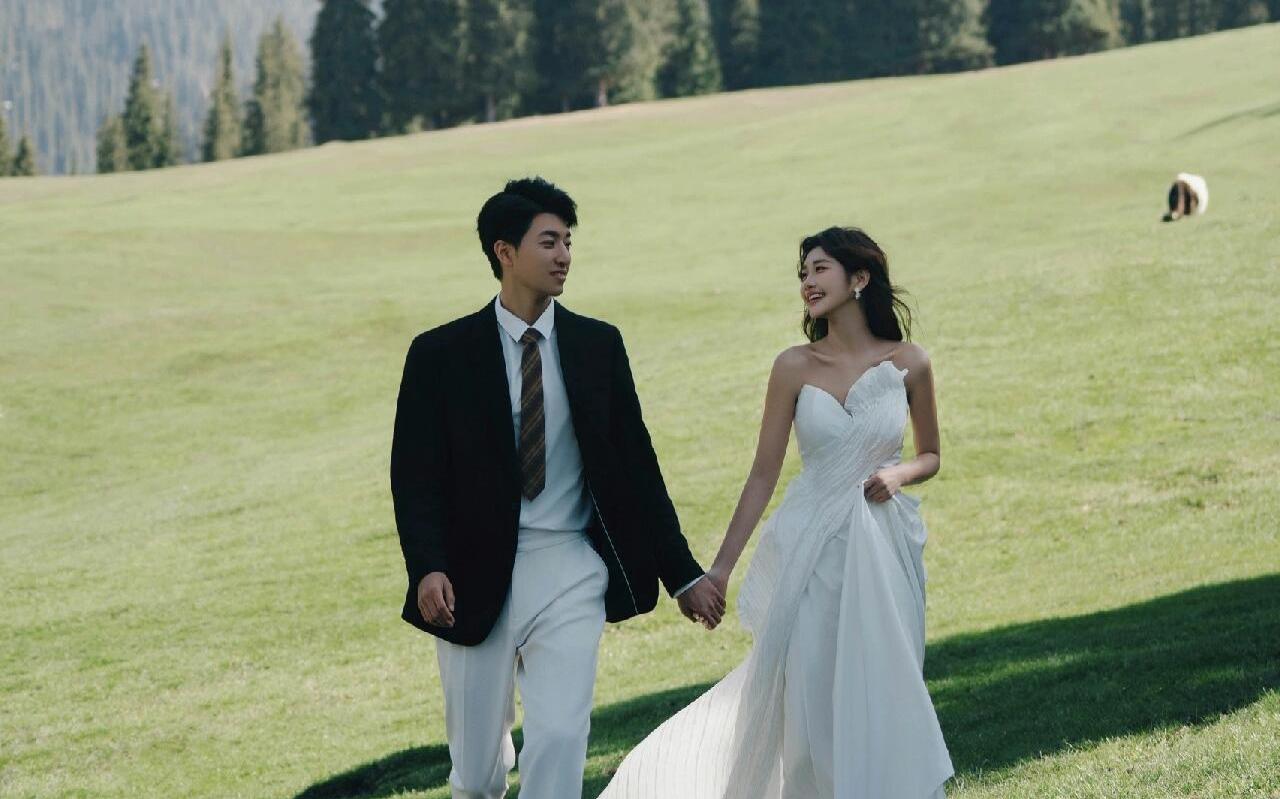 敬自由肆意的生命力❗️活人感婚纱照我悟了
