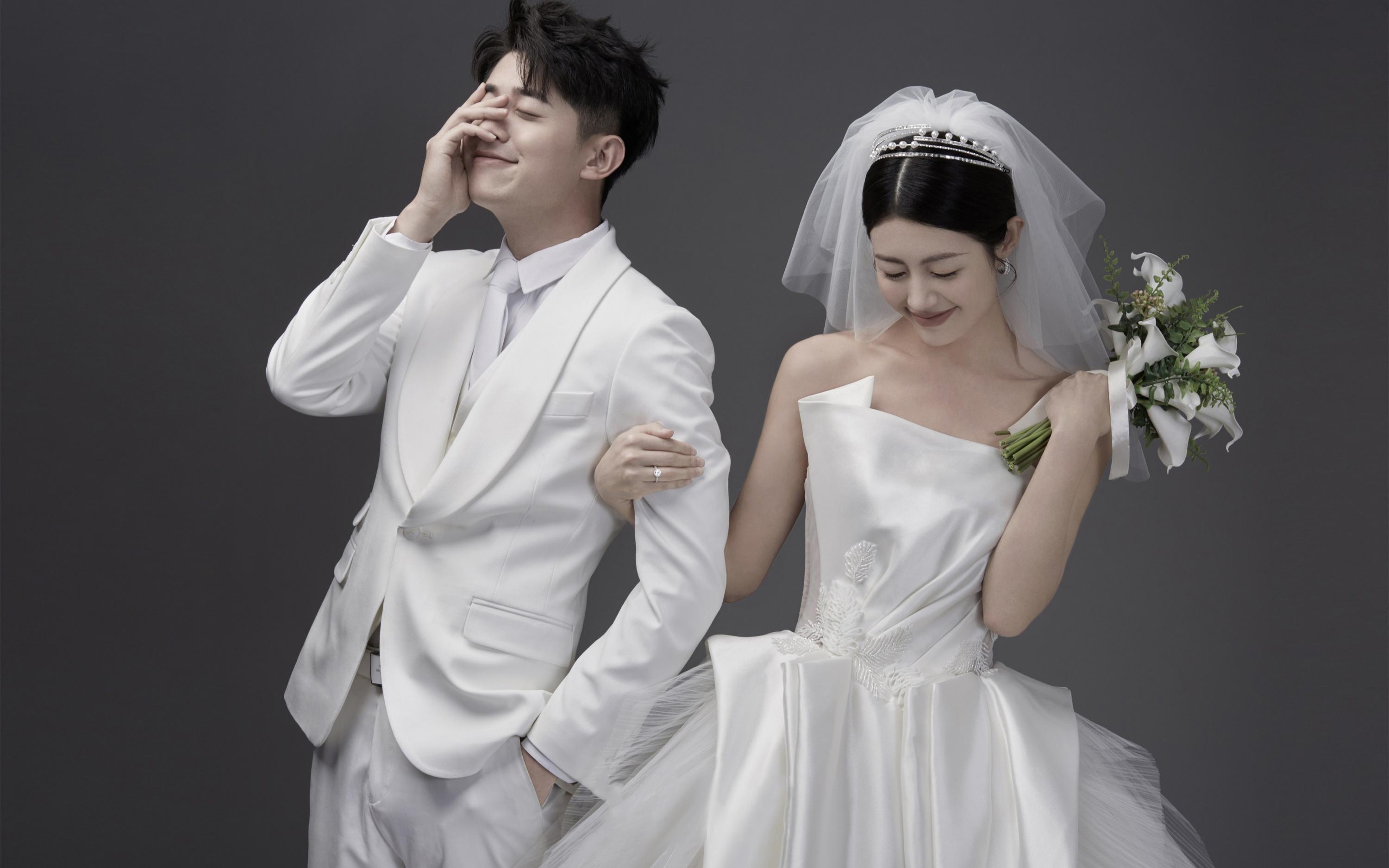 简约风婚纱照