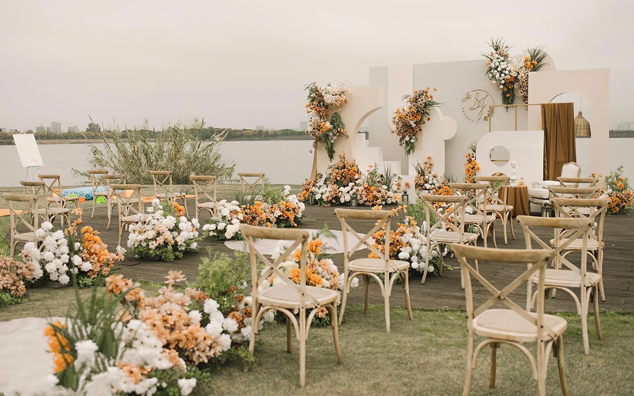 【户外微定制】超值钜惠|婚礼布置|四大金刚