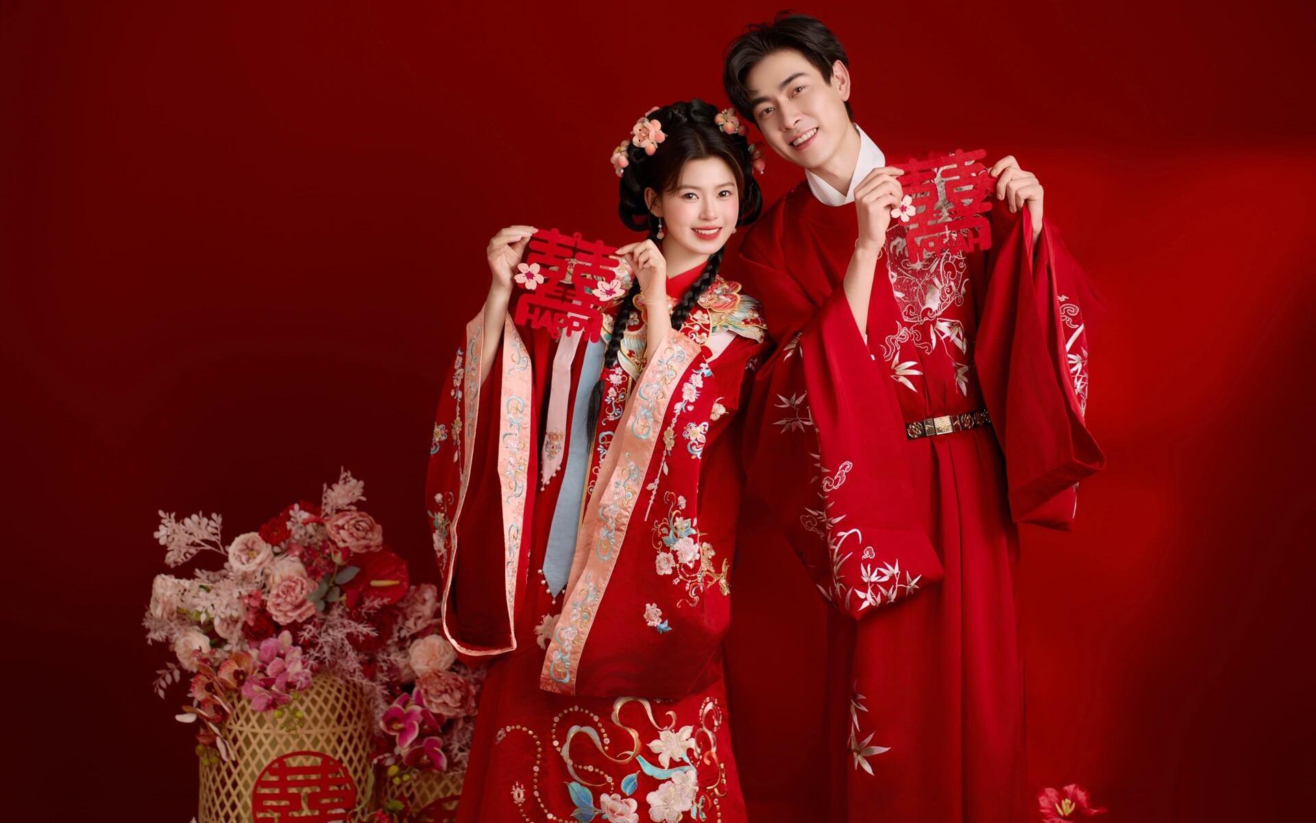 【俏皮喜嫁婚纱照备婚必拍】