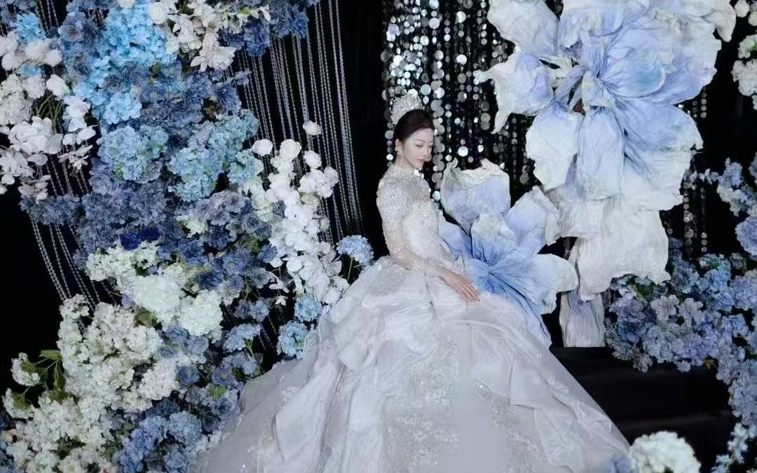 蓝白色水晶帘婚礼15888-23999参考价