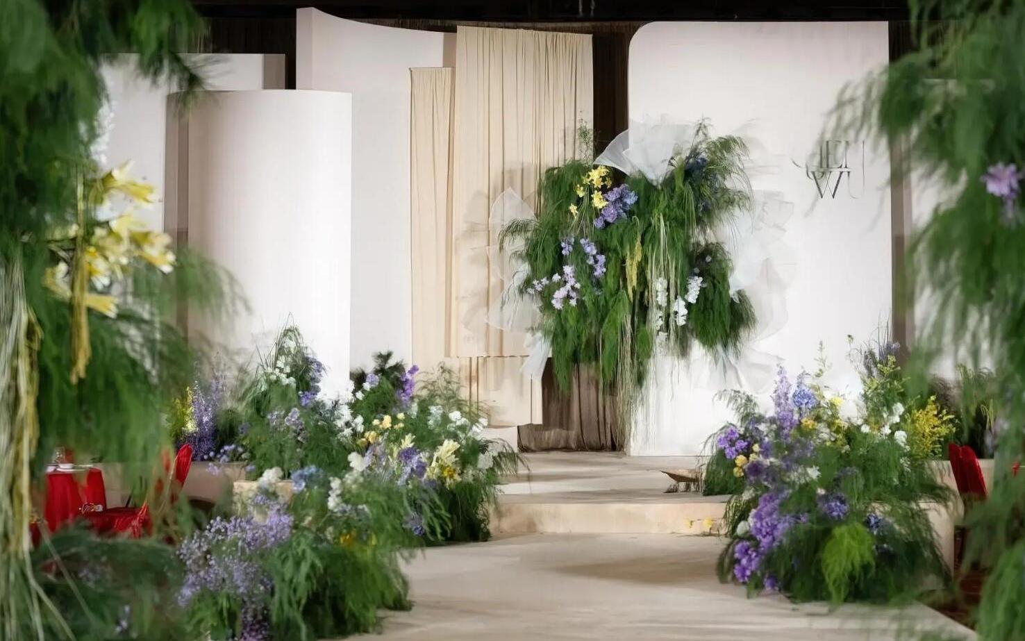  布幔婚禮9，含四大金剛，T臺燈光海報婚紗婚車