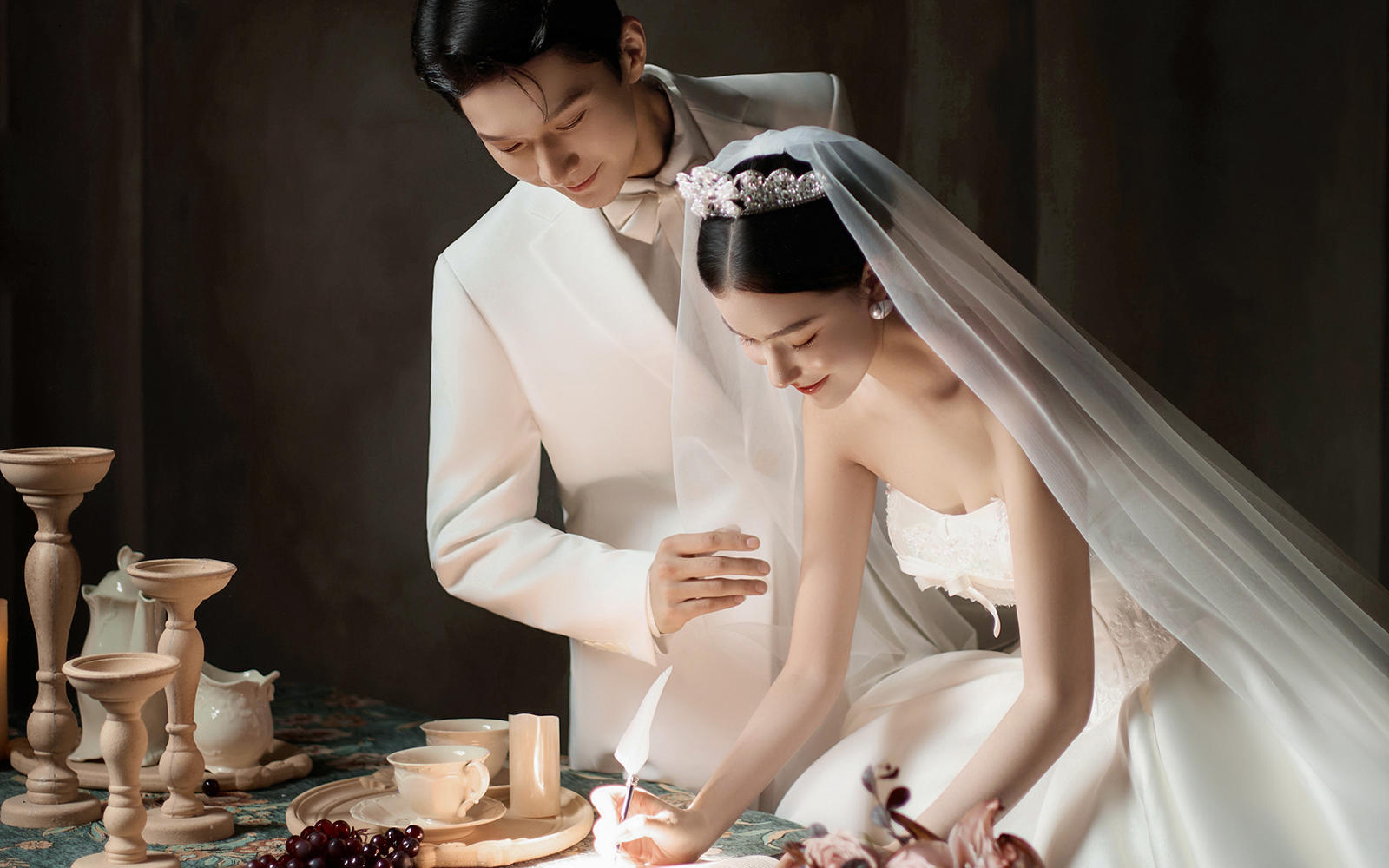 油画质感爆表!白纱光影婚纱照，美到窒息