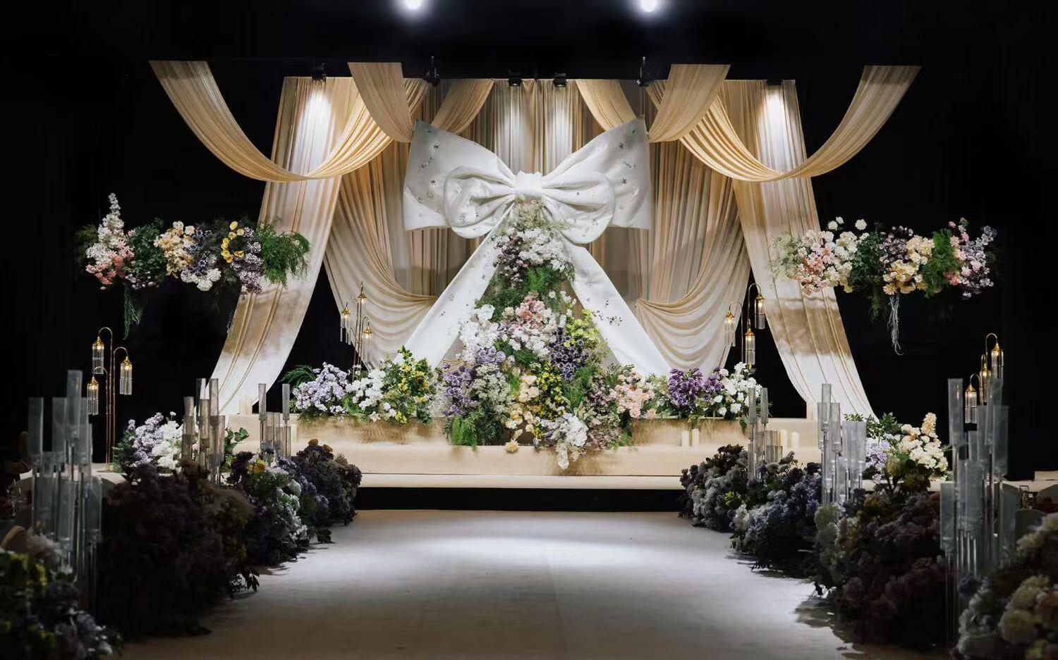 蝴蝶结与繁花的浪漫誓约