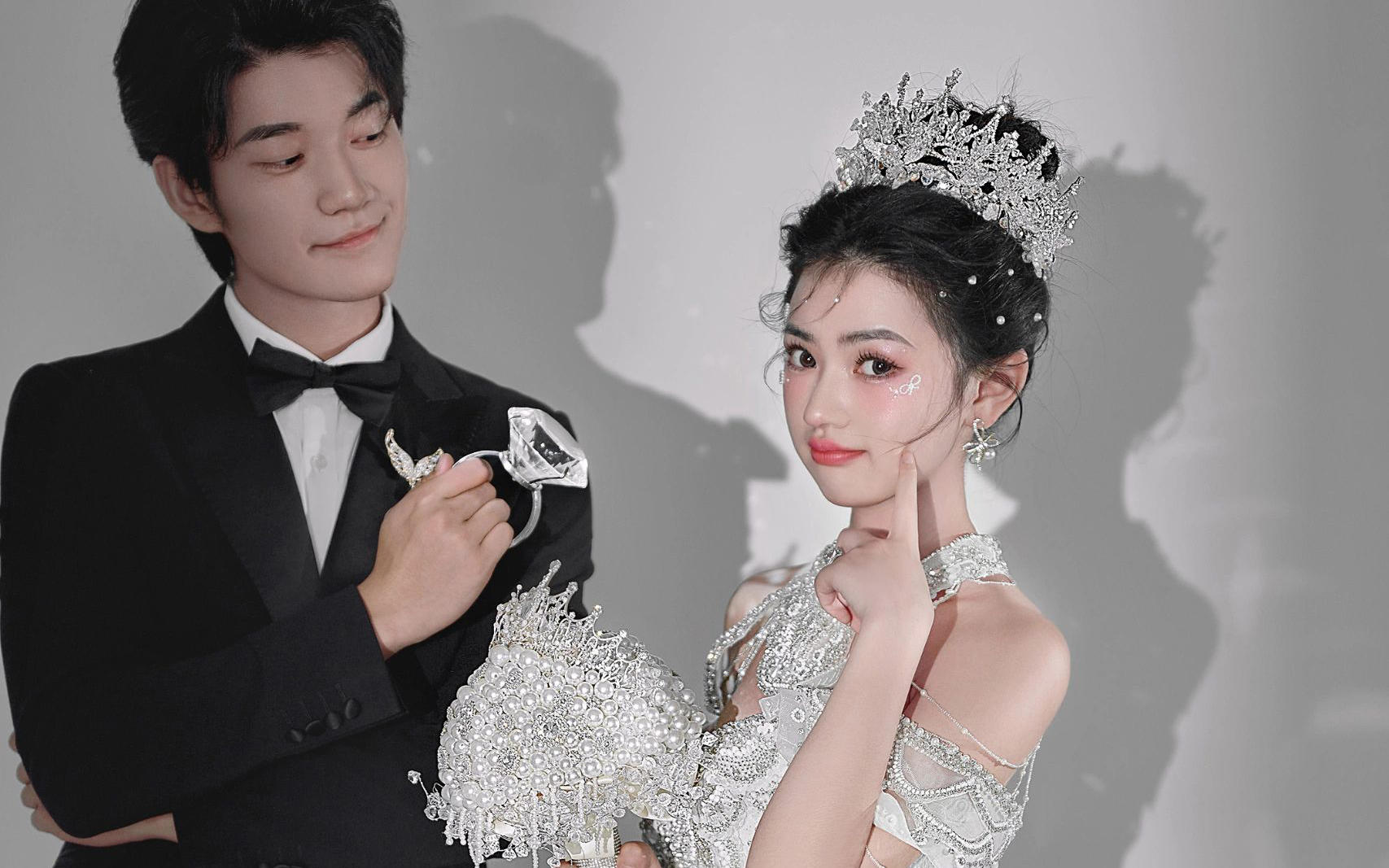 全網(wǎng)都想要拍??我的公主殿下光影婚紗照?