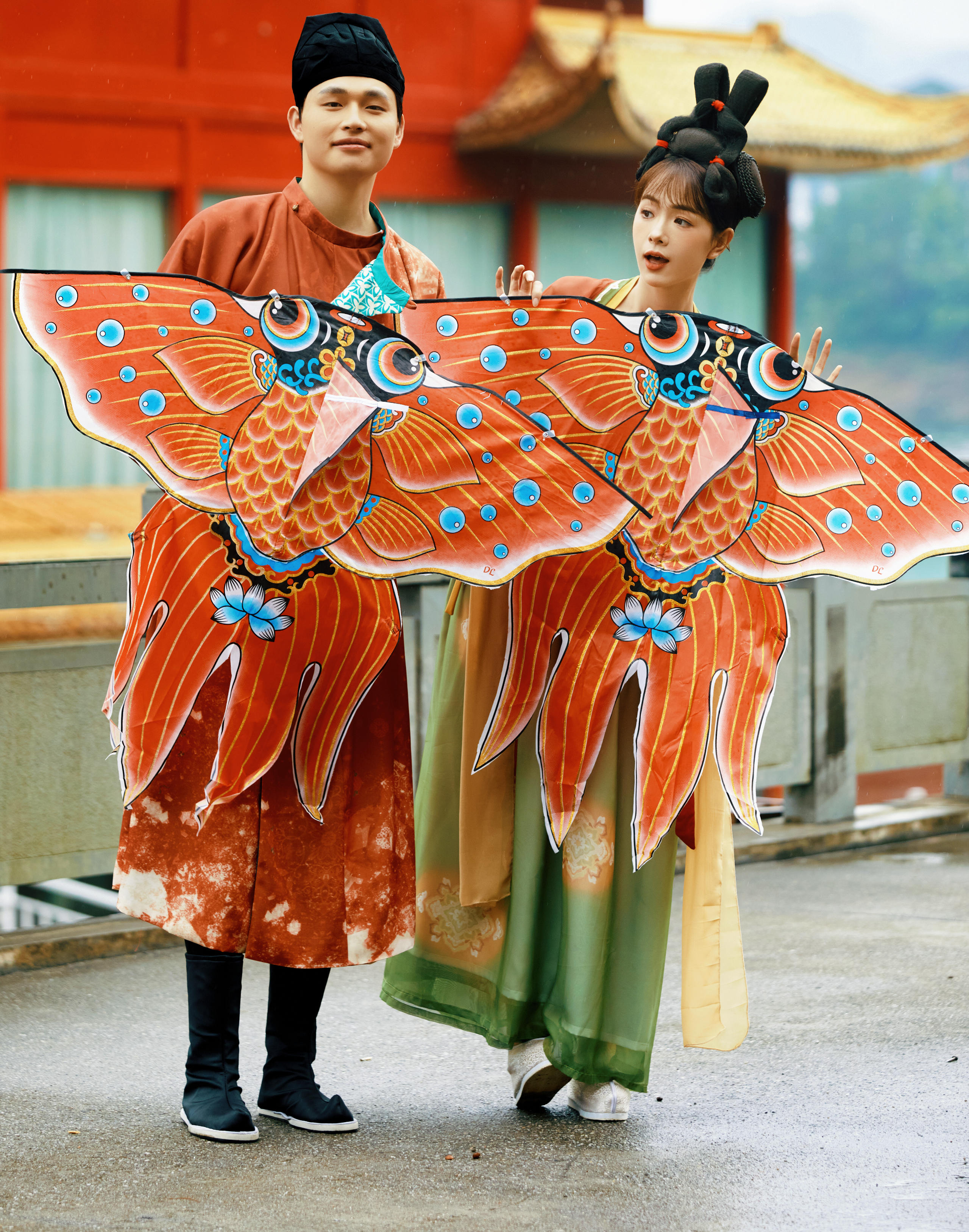 内外景-唐宫夜宴汉服婚纱照