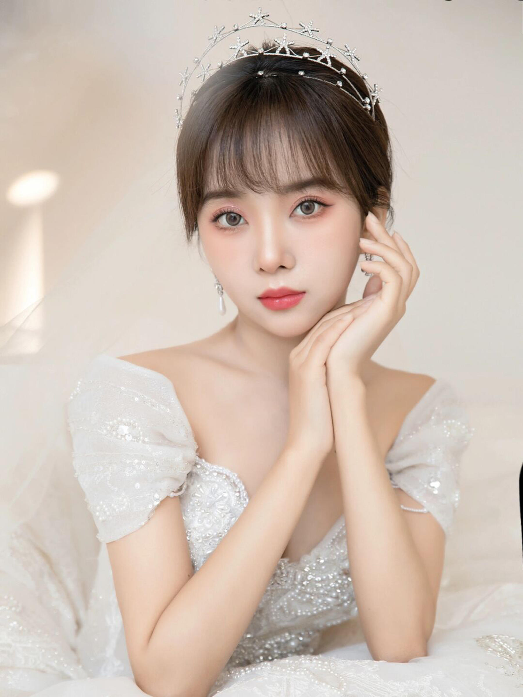 总监档婚礼早妆  新娘主纱造型或者秀禾造型二选1