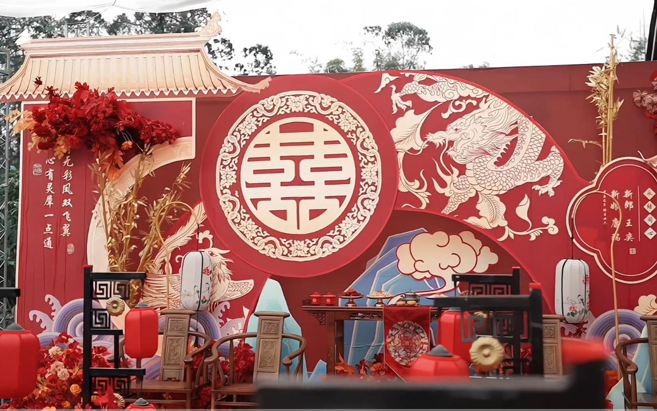 传统红色中式庭院婚礼