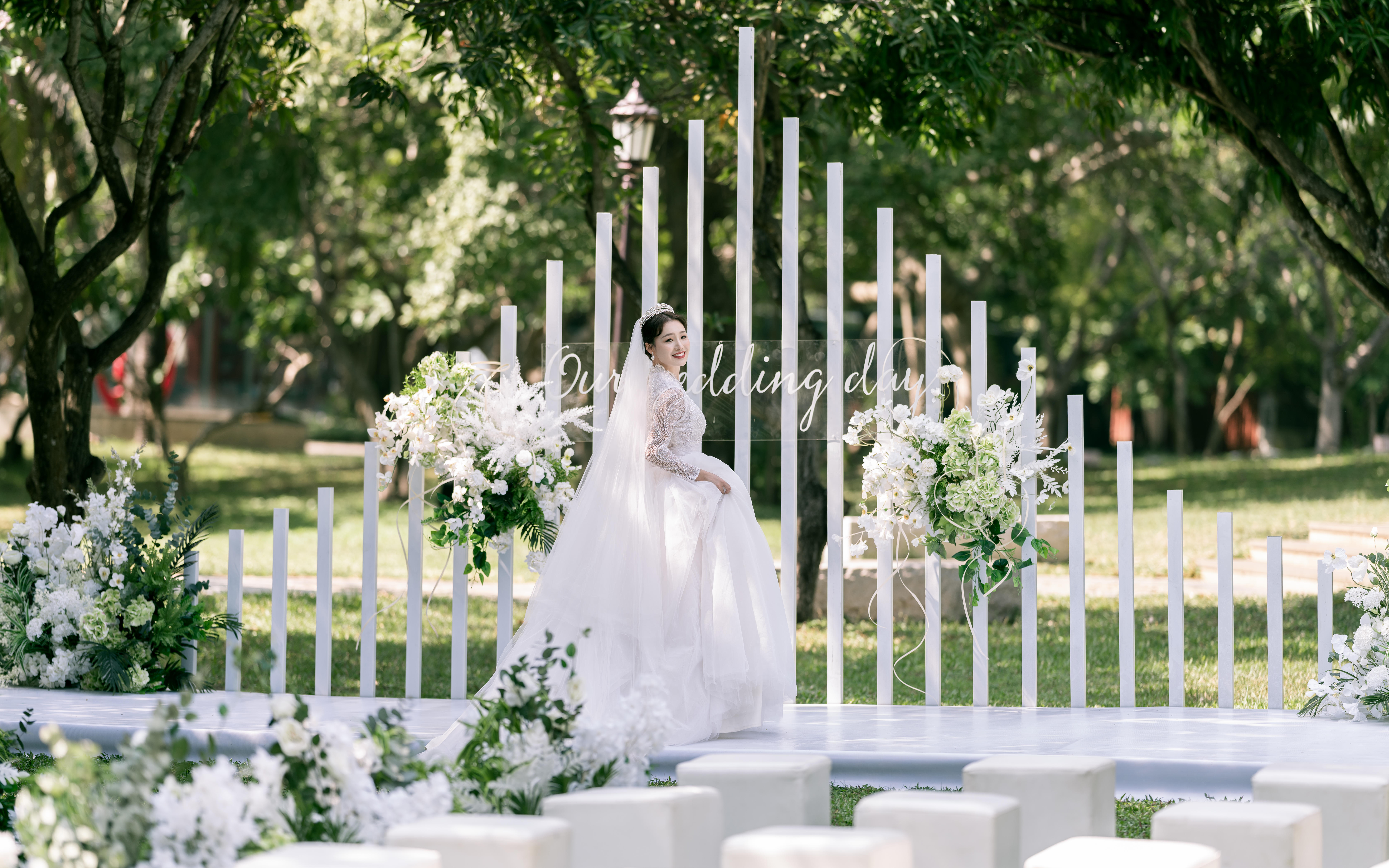 森系婚礼|圣洁唯美中的绿野仙踪
