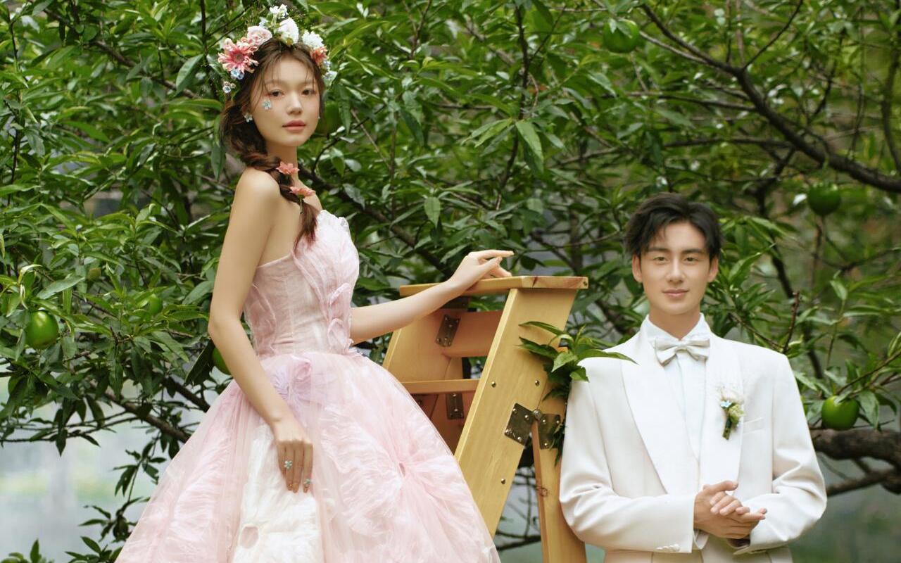 【春夏太適合拍森系油畫風婚紗照啦】