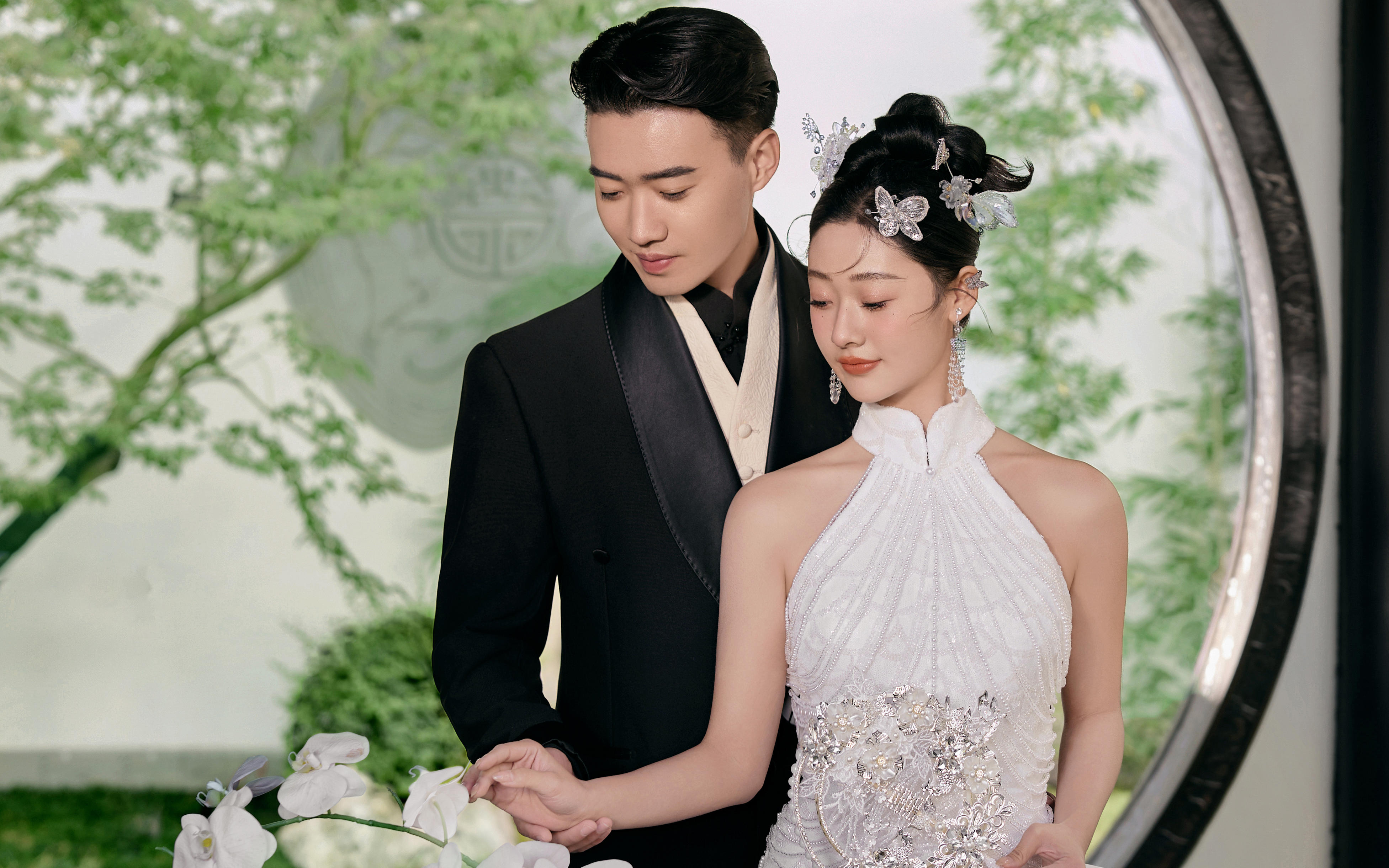 普通人的新中式園林風(fēng)婚紗照真的愛了～