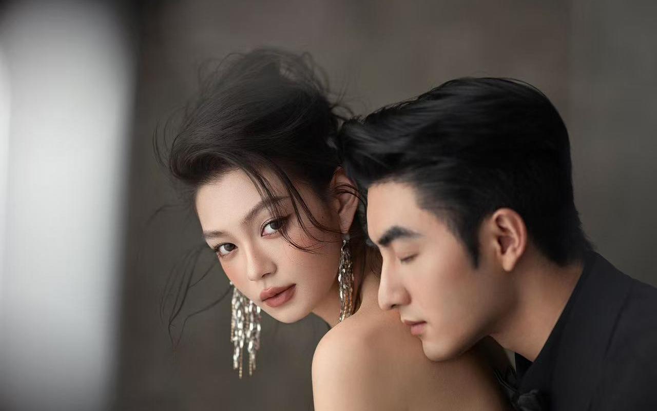 油画美学封神！复古和极简婚纱照可以这么配