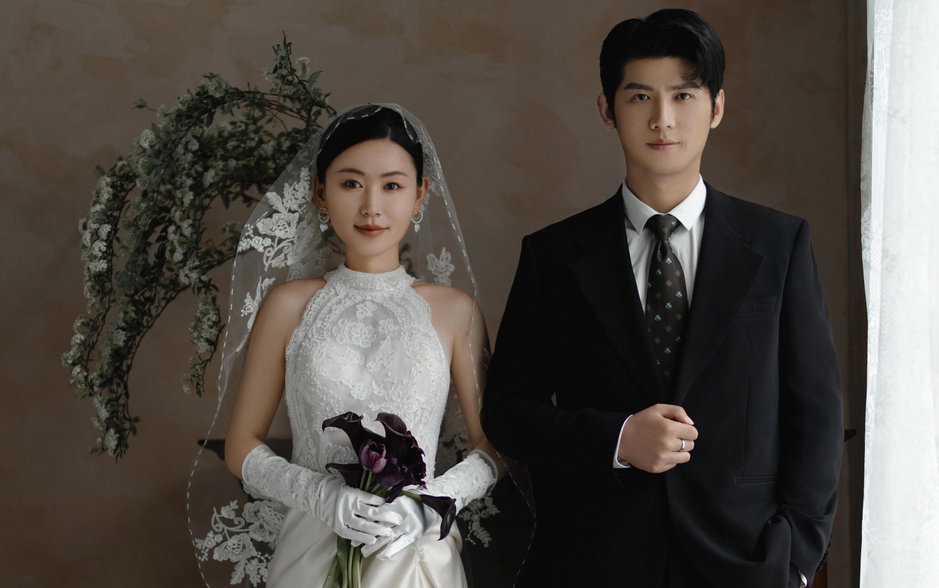 婚纱照拍一组这样的法式优雅婚纱照吧！