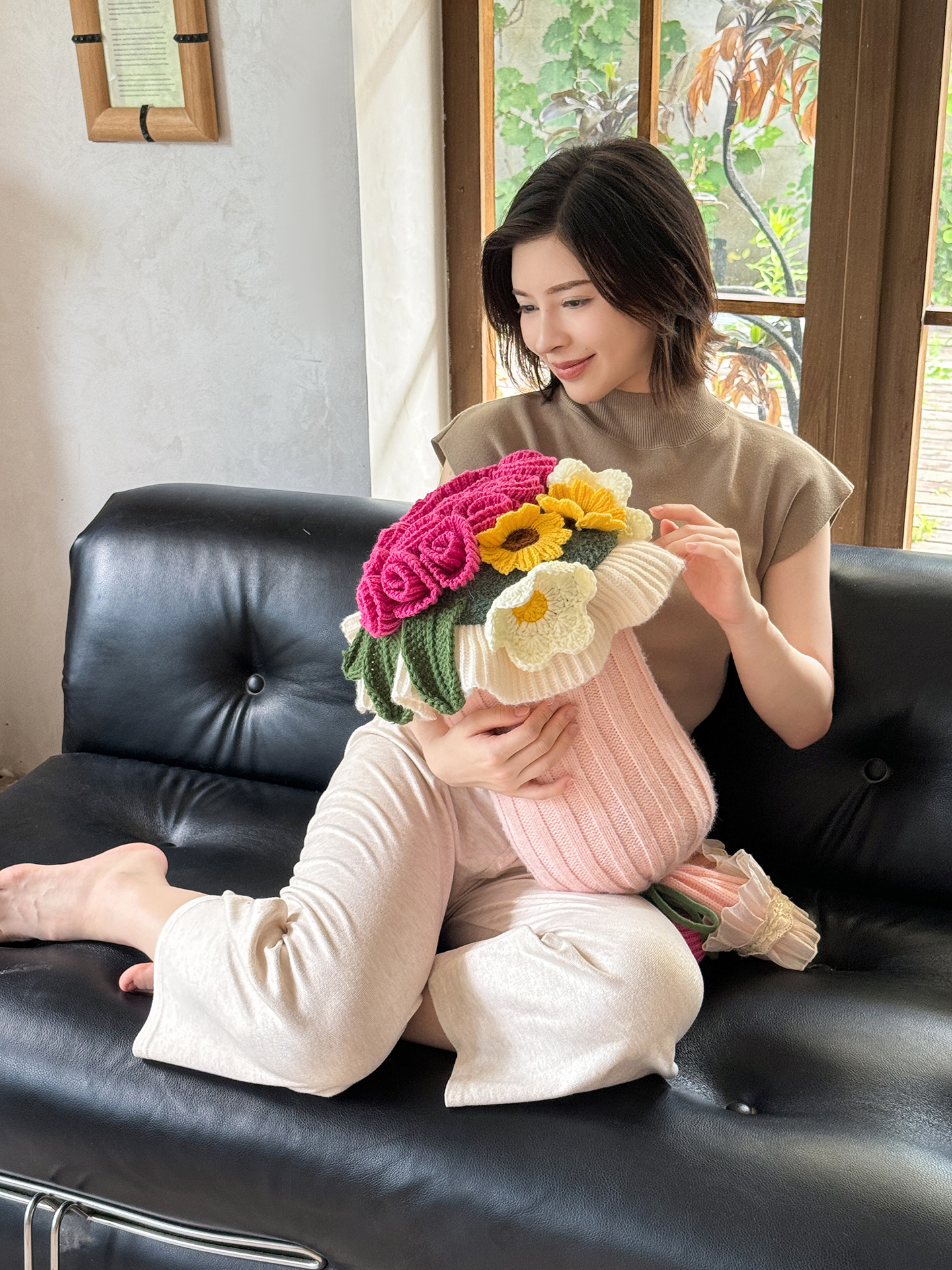 【直播爆款】订婚结婚多功能玫瑰花束抱枕 卧室沙发靠枕半边绒针织毯毛毯