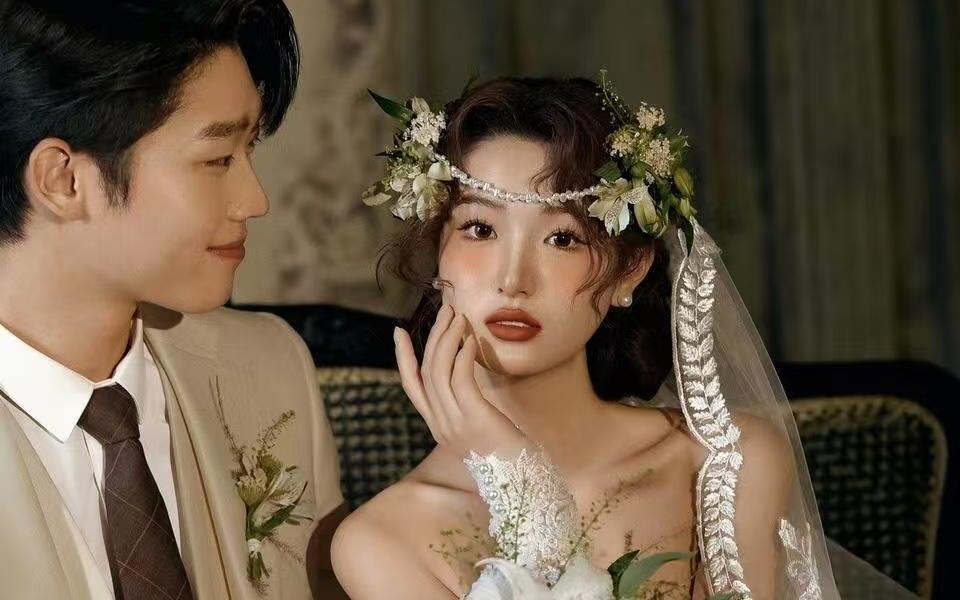 【小众法式】法式复古婚纱照建议姐妹们放心冲