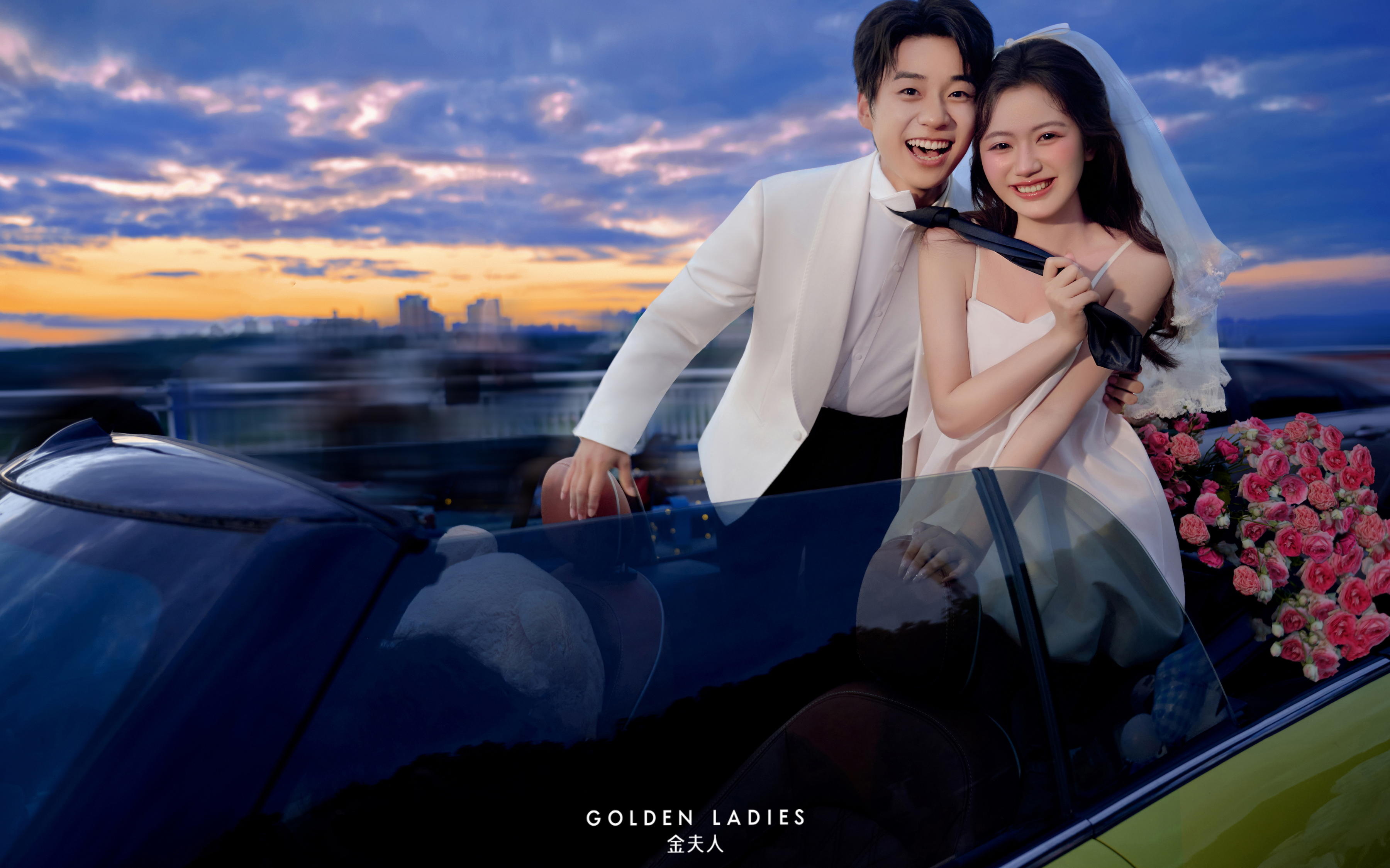 外景夕阳婚纱照
