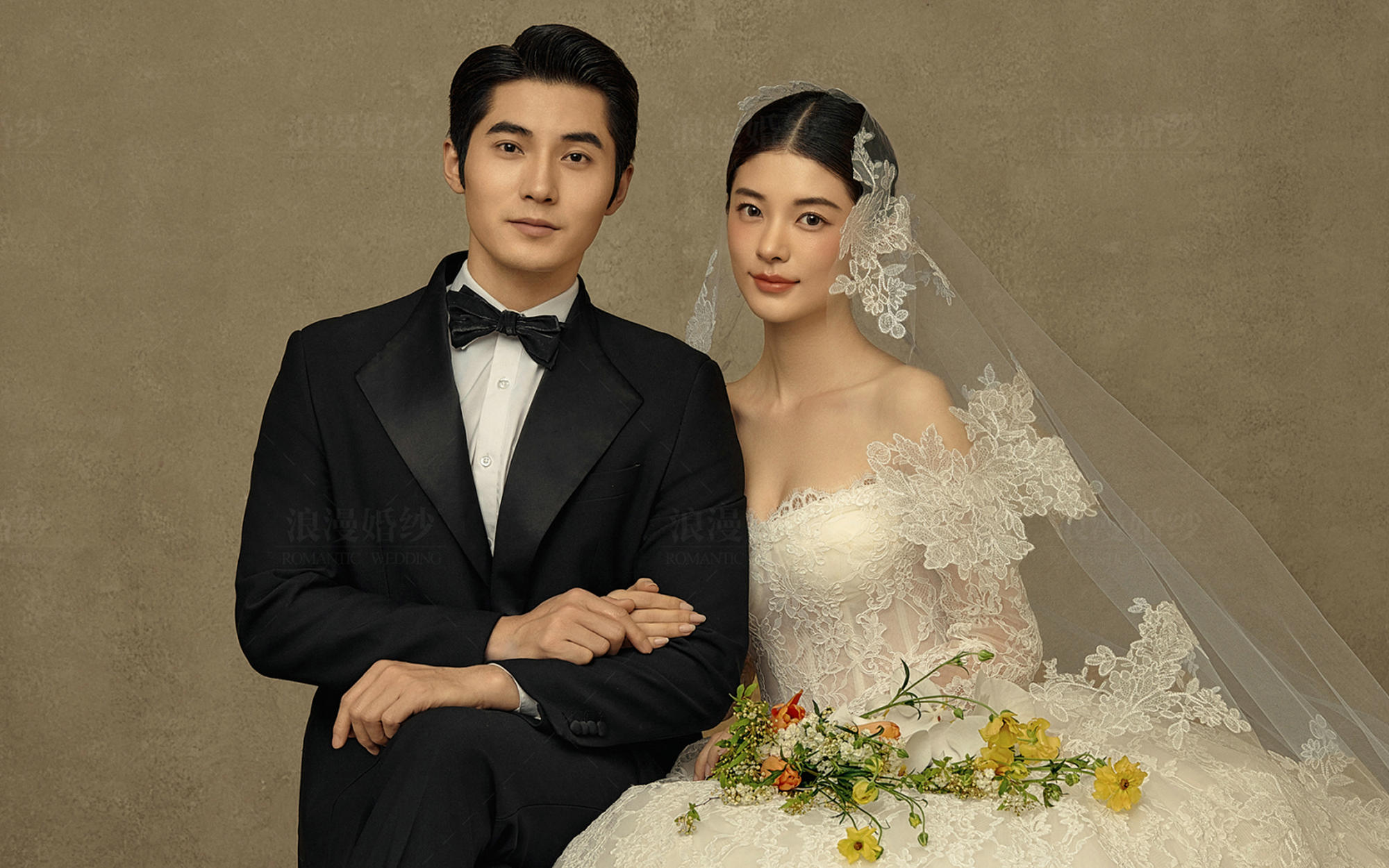 让人眼前一亮✨室内轻复古婚纱照