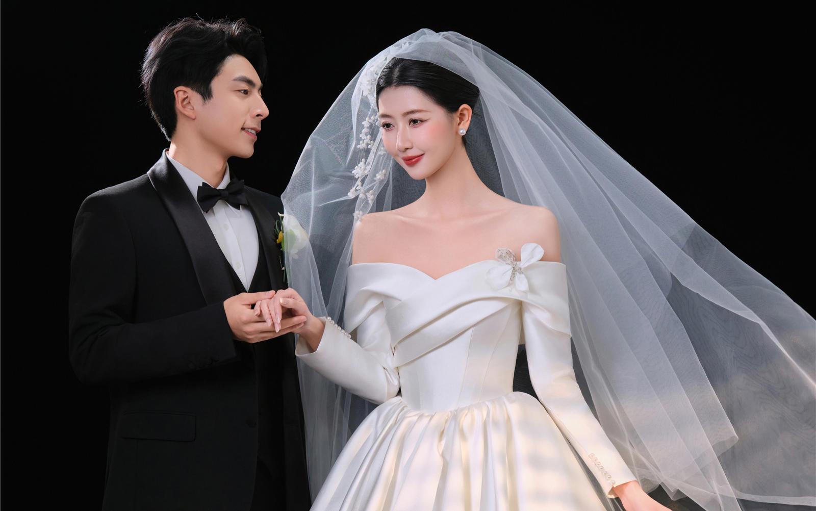 ✨极简主纱婚纱照｜爱的高级感，藏在每一帧里🌿