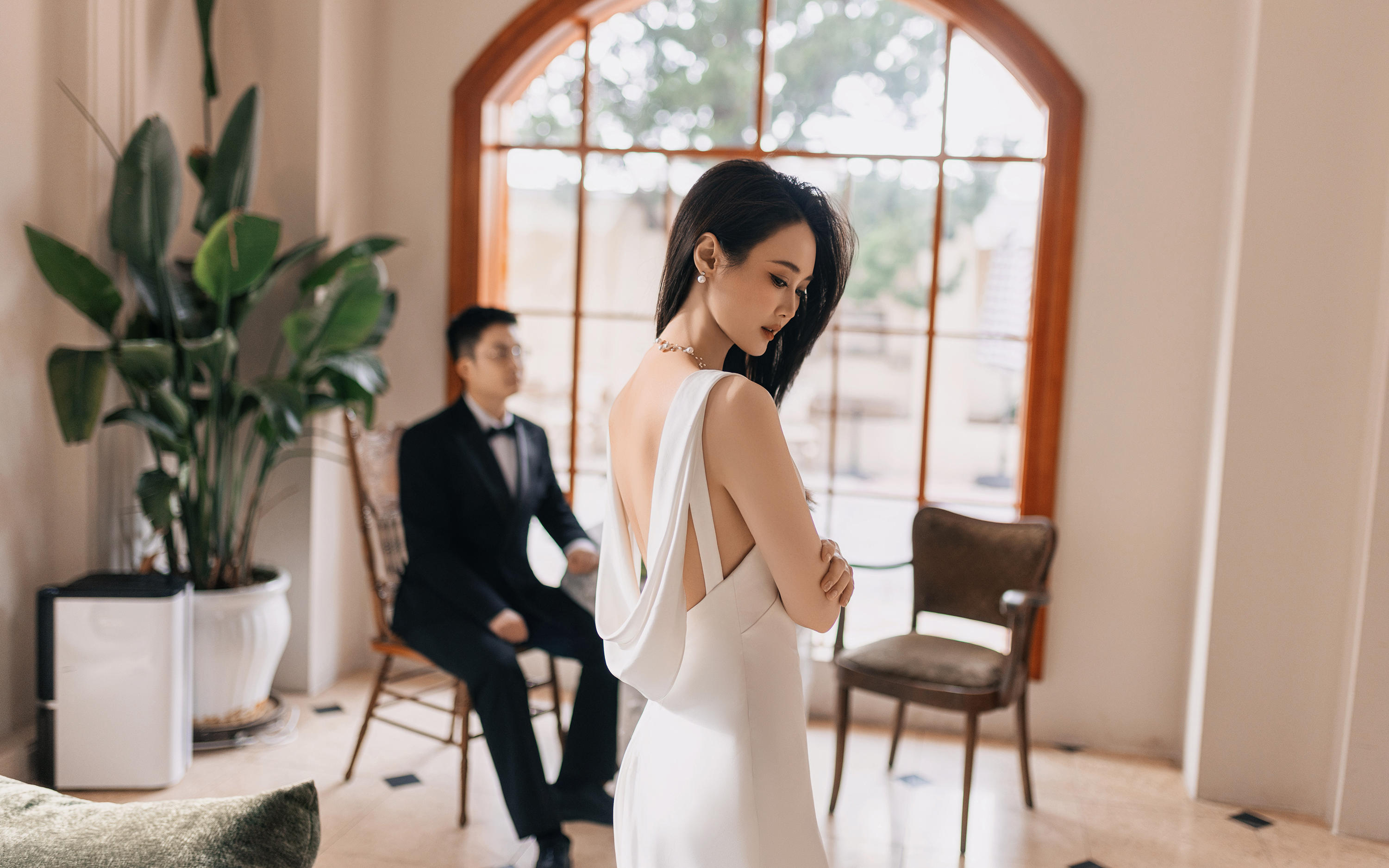 情绪感满满的小众室内婚纱照🎞太好看了