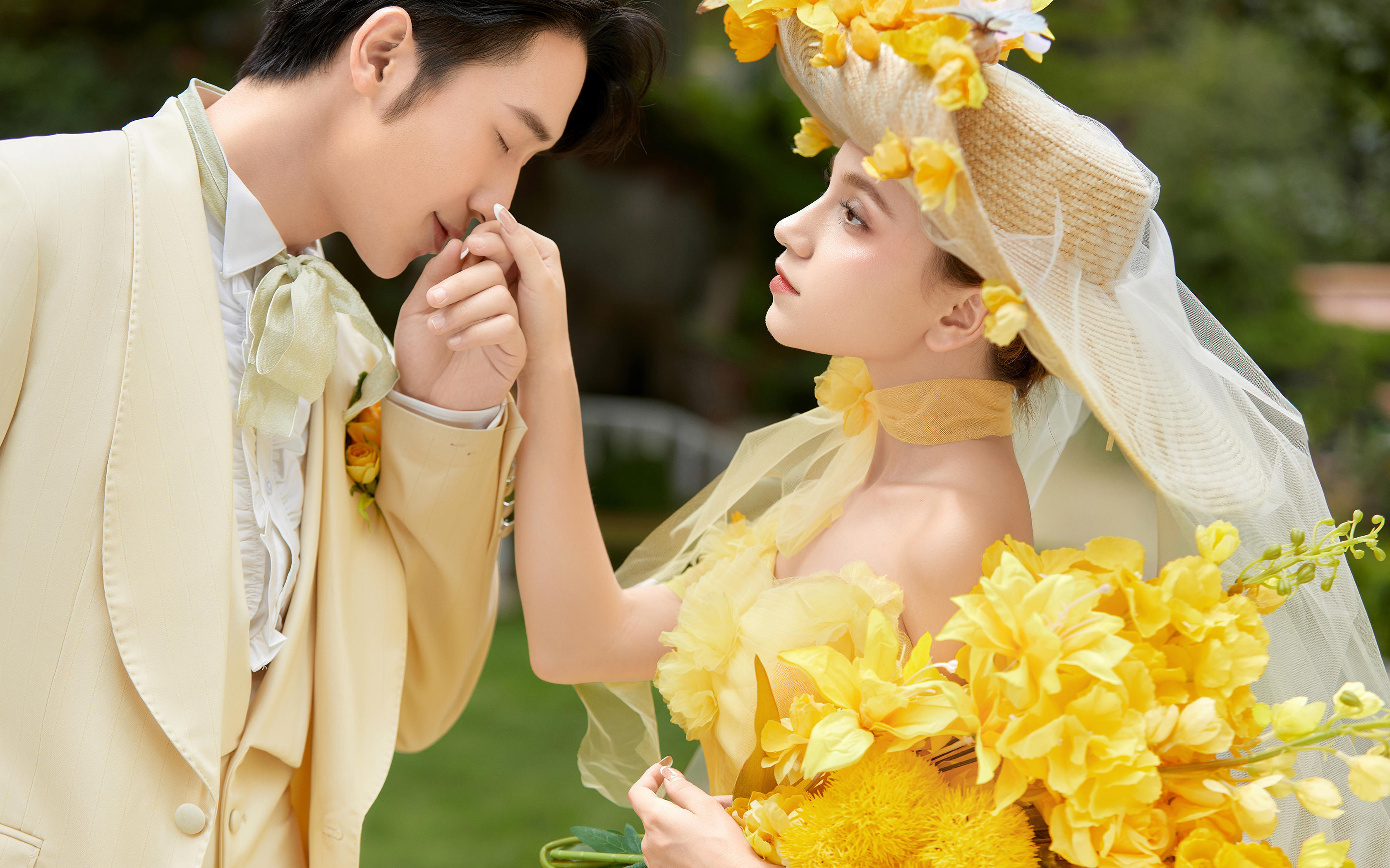 闯入莫奈花园我们把婚纱照拍成花神日记