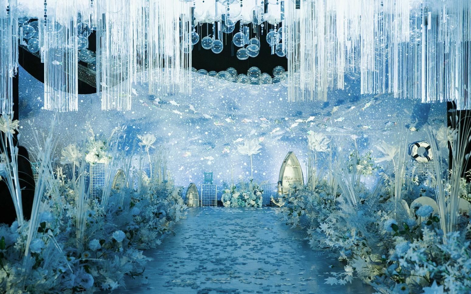 【曼瑞】蓝色吊顶流苏婚礼