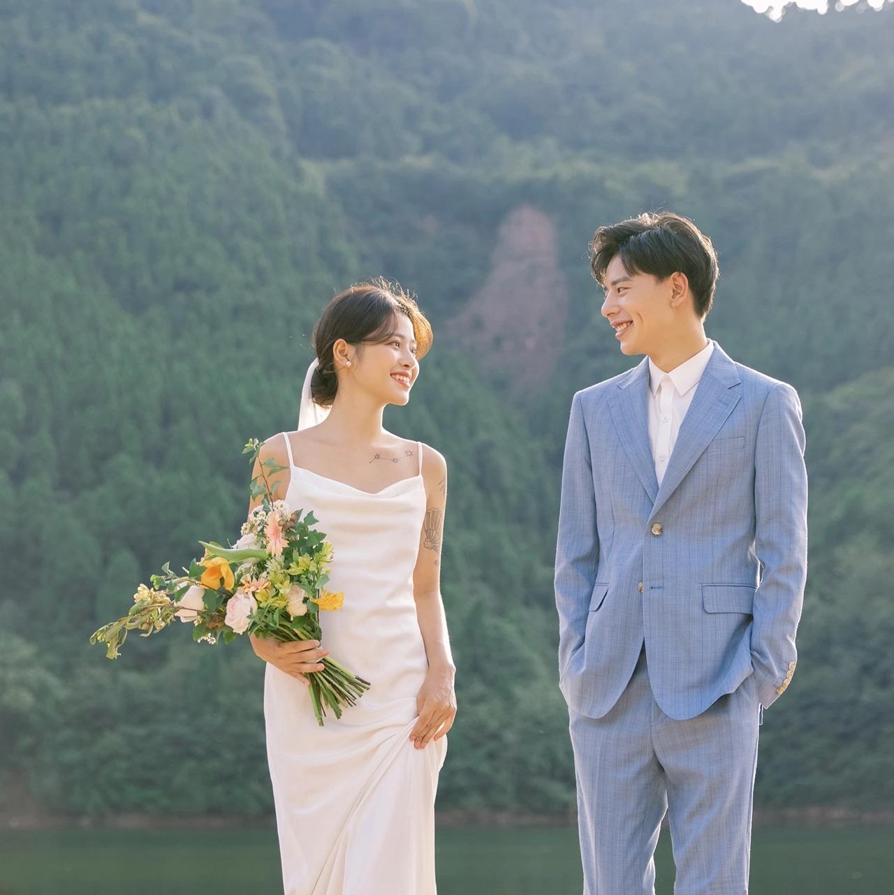 2021--STUDIO--小清新婚纱照