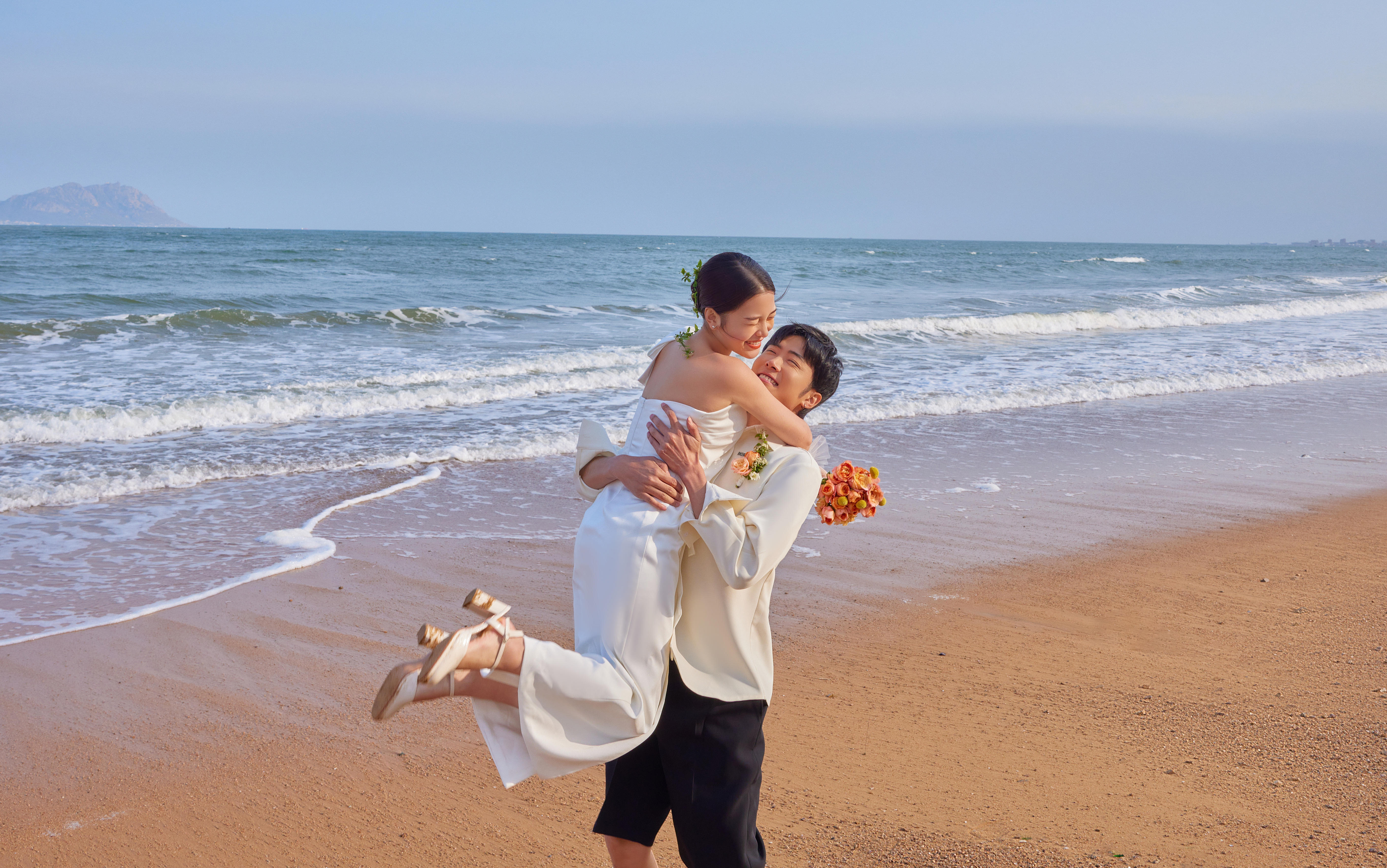 小众且浪漫的海边婚纱照
