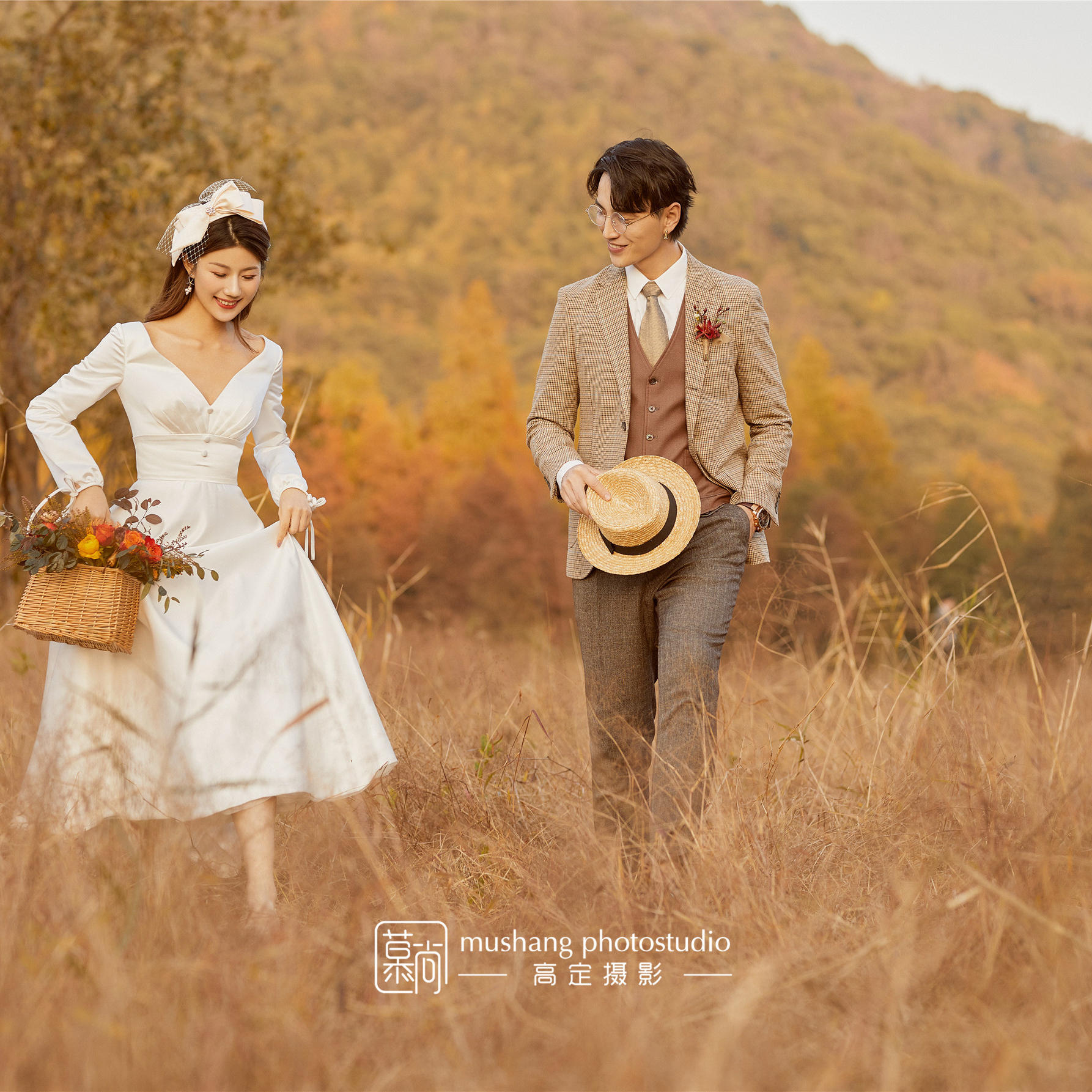 晚风轻轻吹动月牙，你悄悄撼动我心