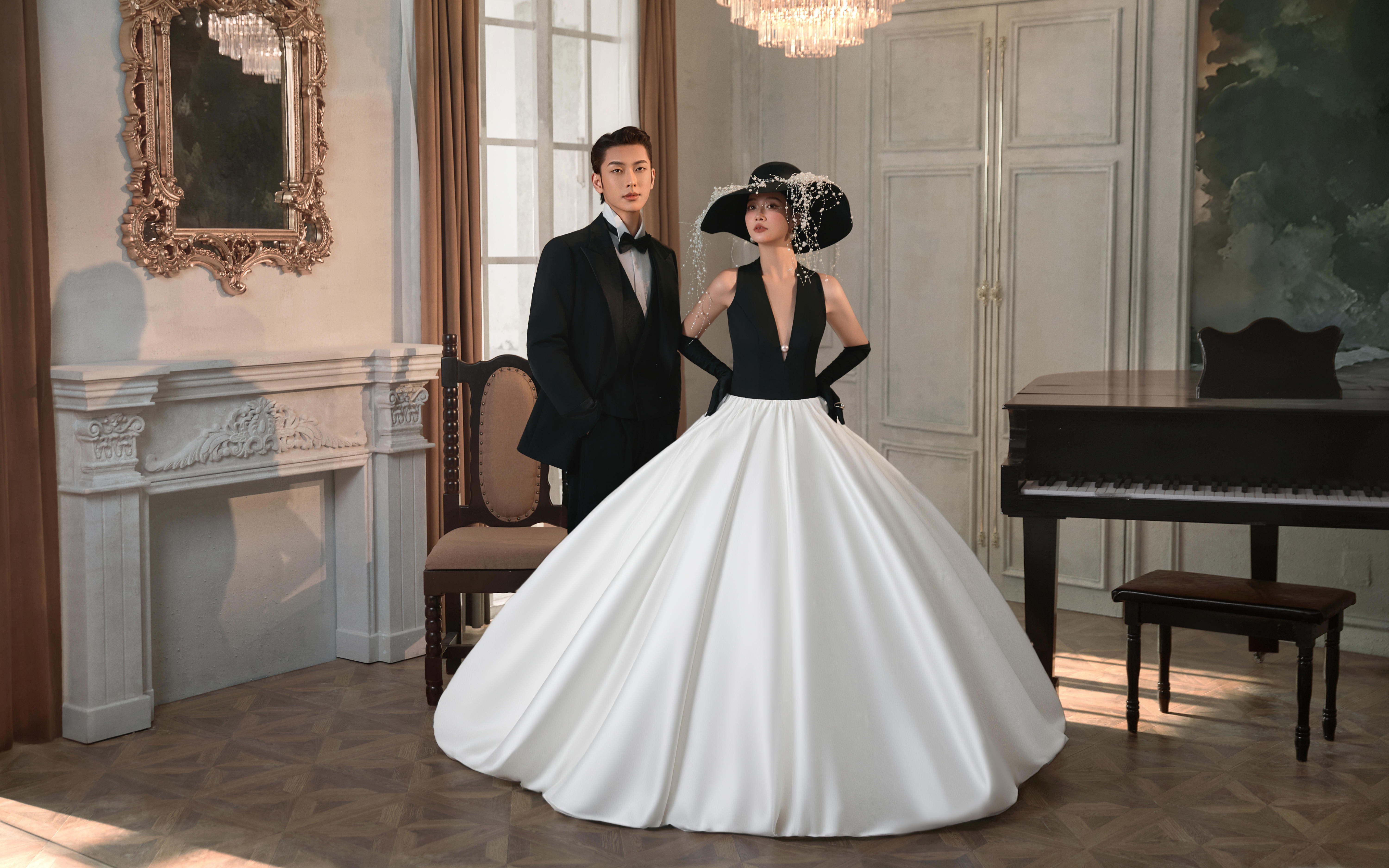 中世紀(jì)片場/美到窒息的法式宮廷風(fēng)婚紗照