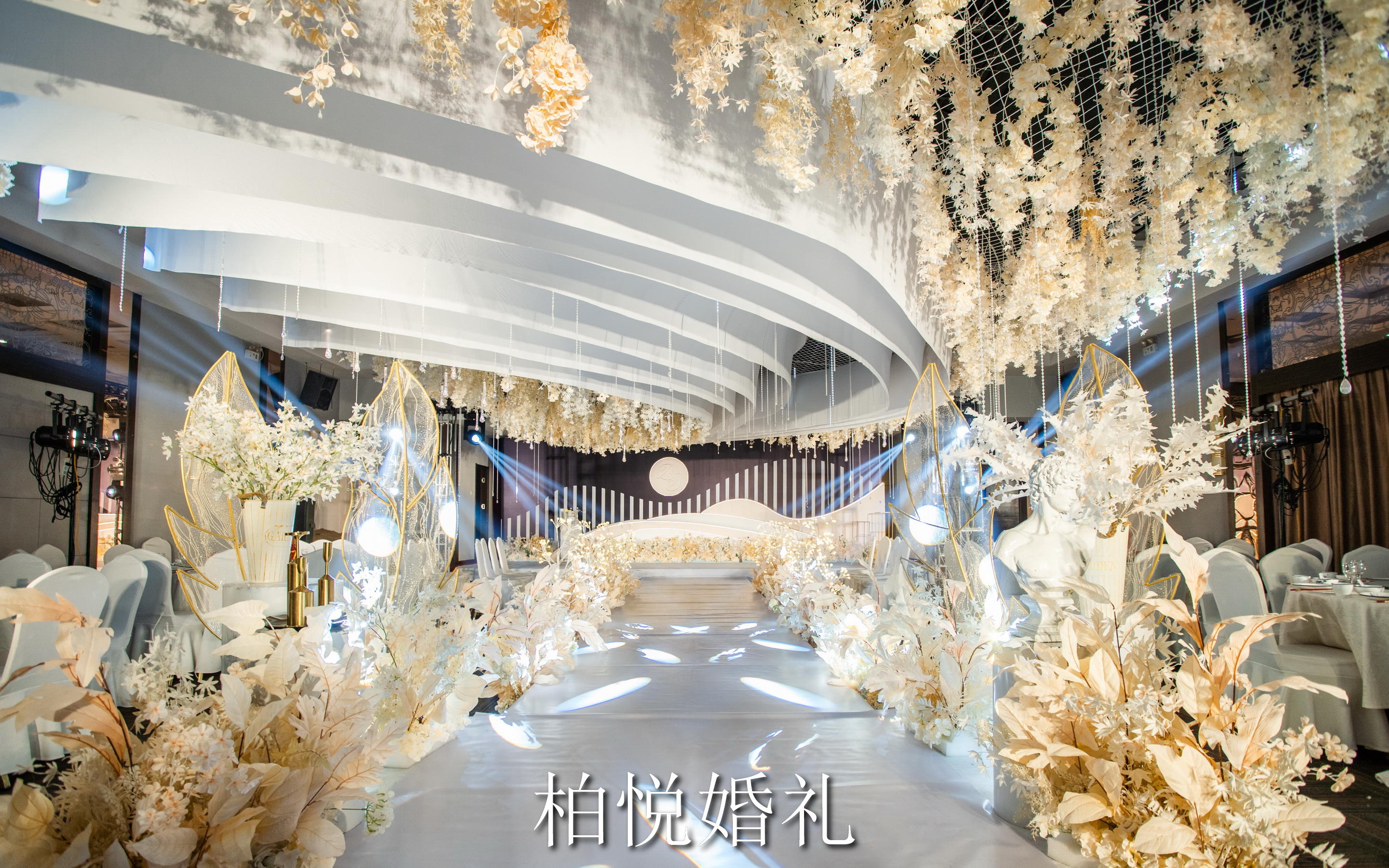 泰安柏悦婚礼2023年唯美香槟色系婚礼 拒绝假图