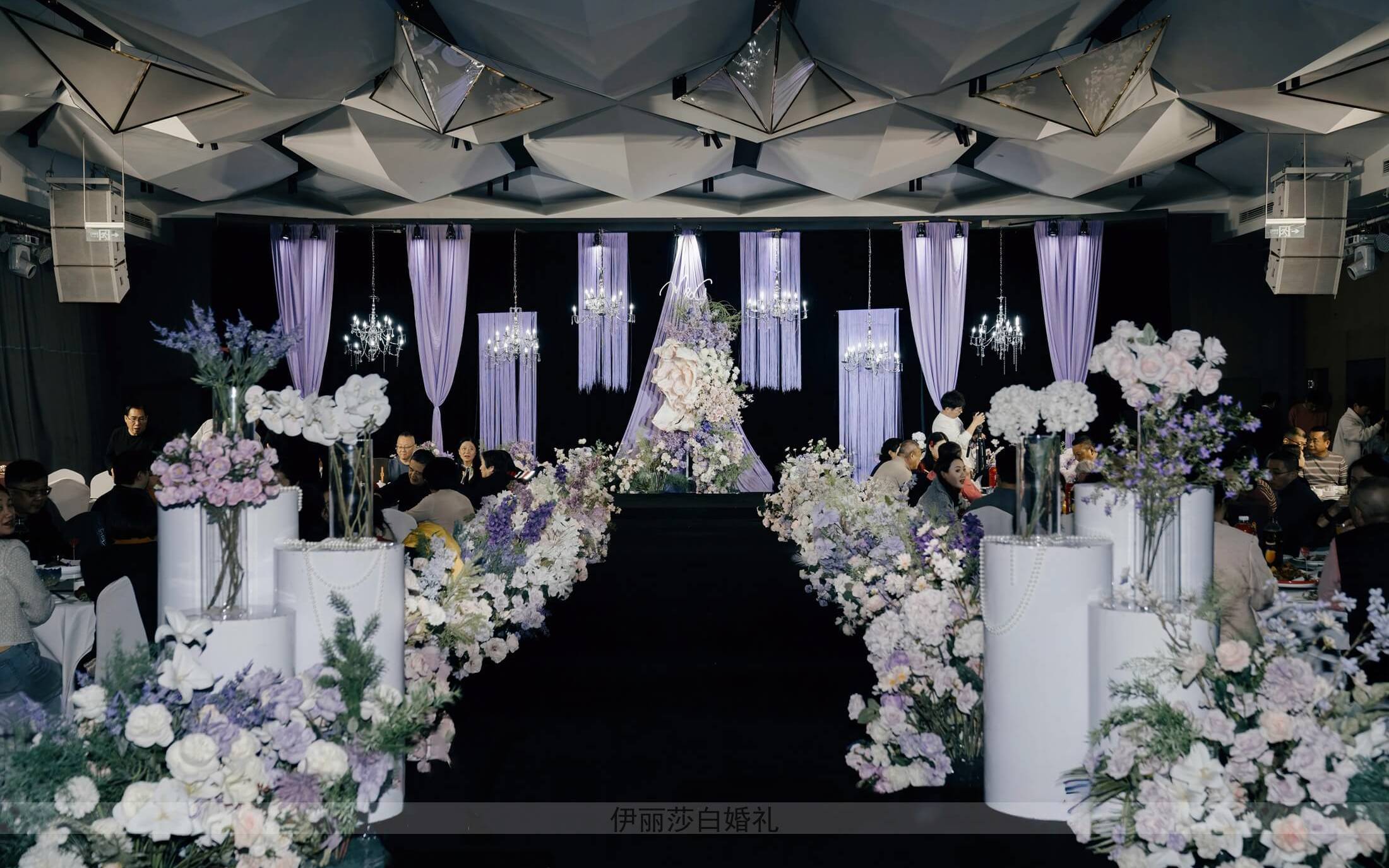 小预算婚庆策划一站式 司仪+录像+跟拍+场景布置