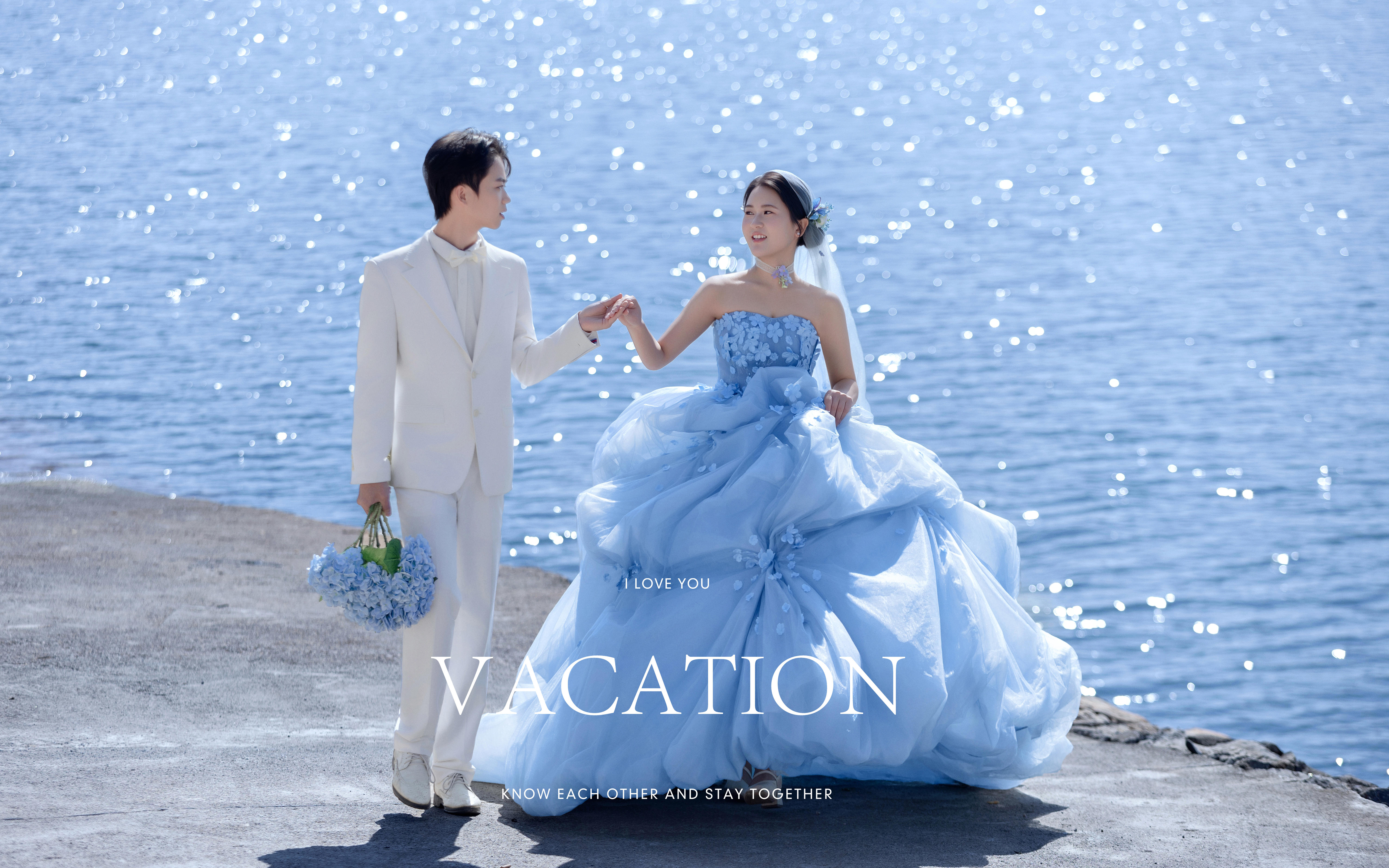 波光粼粼的湖面和蓝色花神真的超级适配~