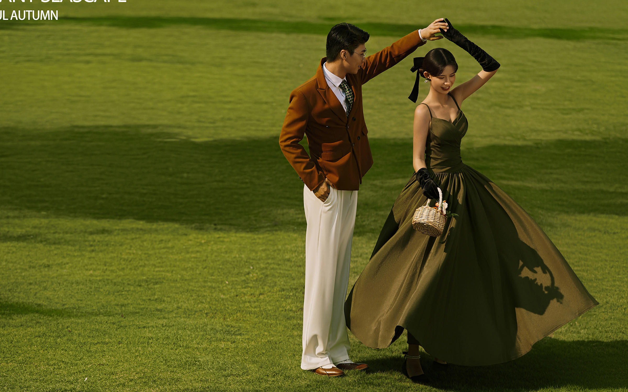 《小绿裙》复古小众森系婚纱照