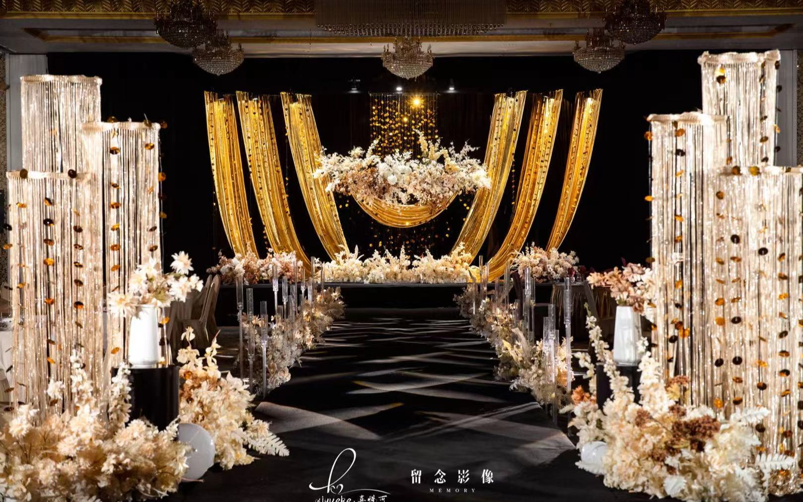 Black、Gold|氛围感的神