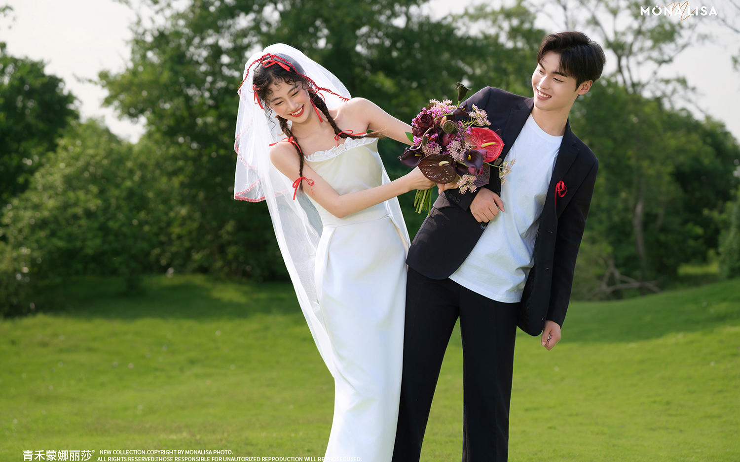森系喜嫁风婚纱照，草坪上的甜蜜暴击来啦！