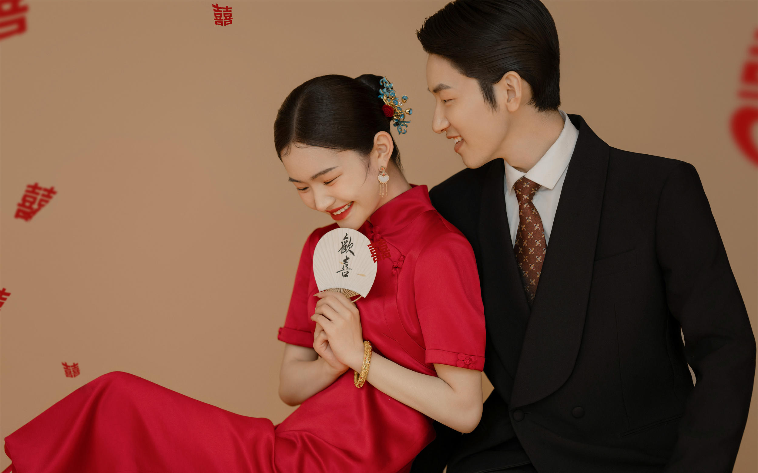 吾家有囍❣️爸妈争着发圈的新中式婚纱🥰