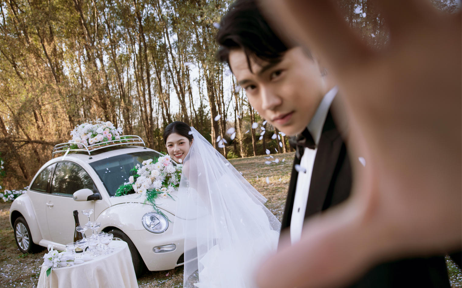 小众韩式自由氛围感婚纱照