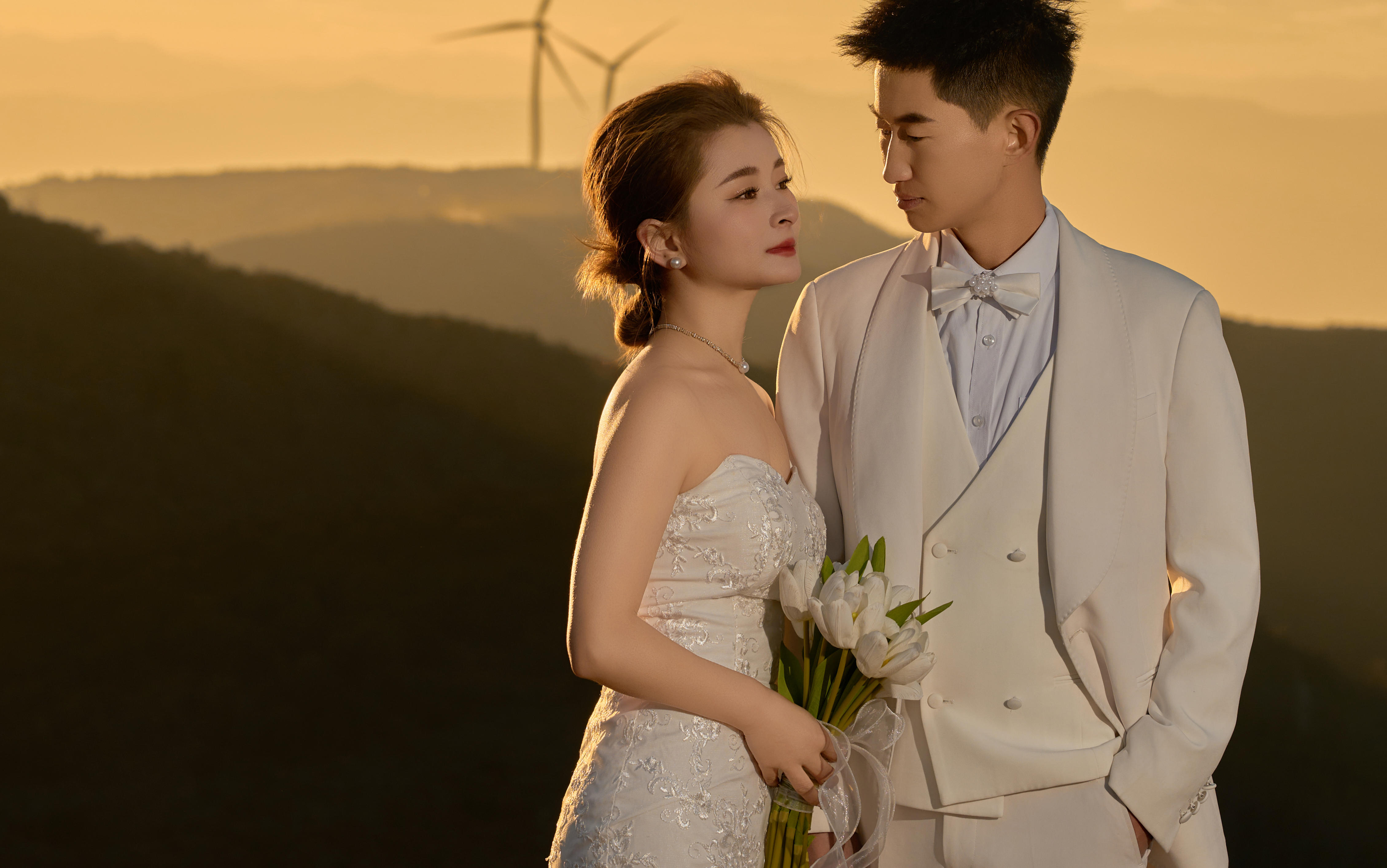心动一万零一次的夕阳婚纱照