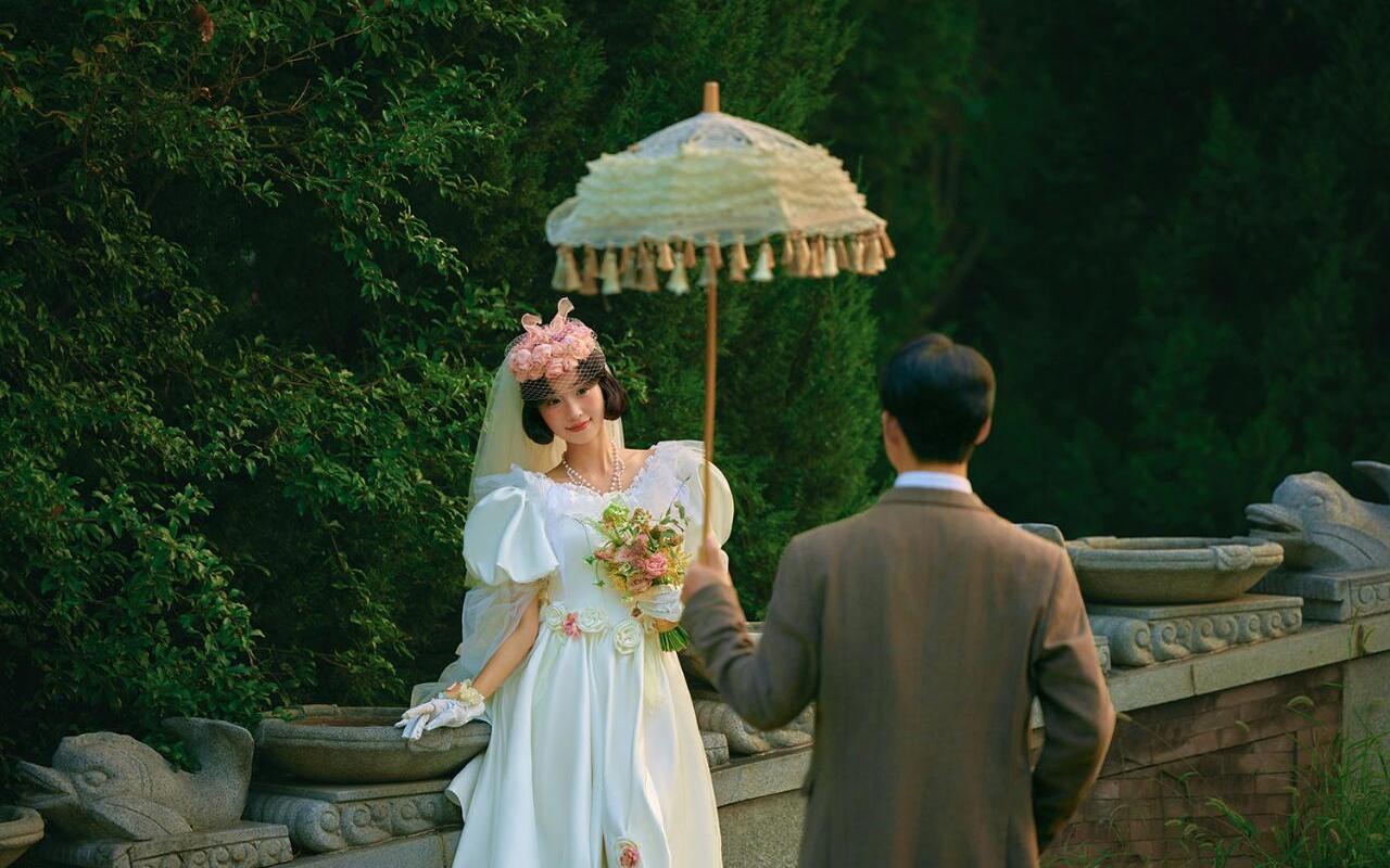 误入南法庄园！一眼心动的法式复古婚纱照