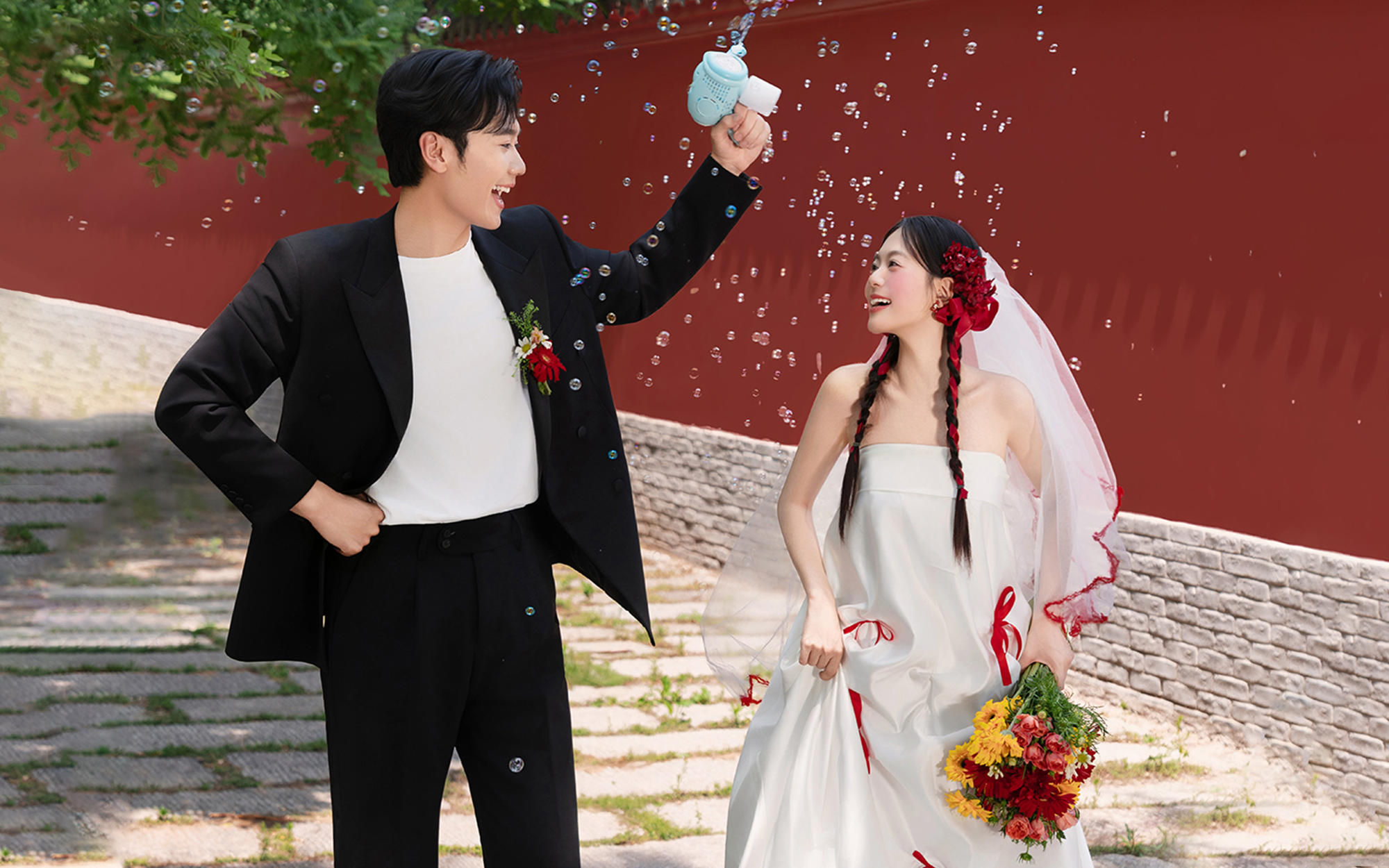 被我的生命力婚纱照甜到！喜嫁风幸福感直接拉满💘