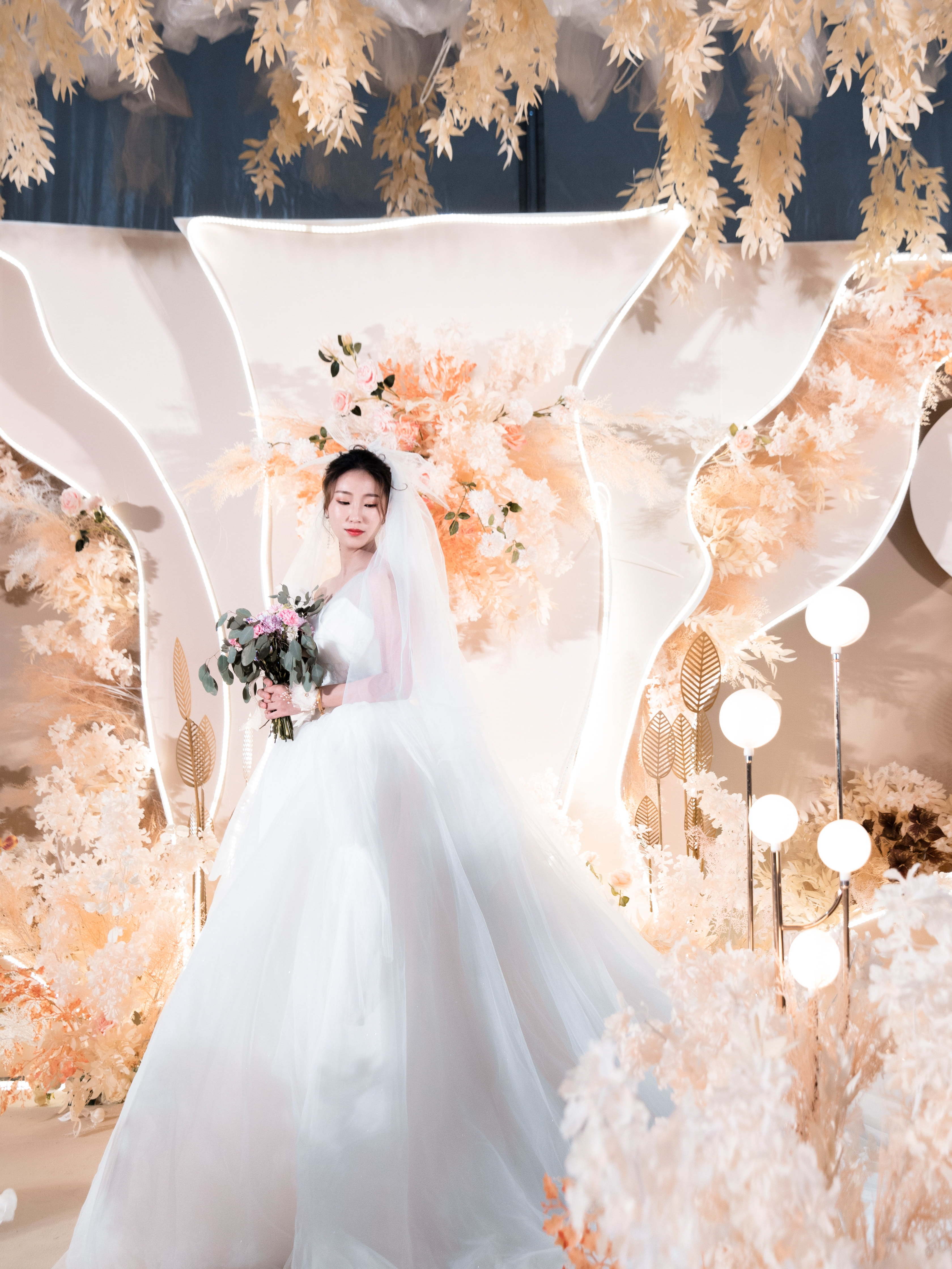 【活动推出】高级档全程新娘跟妆3妆3造型赠妈妈妆