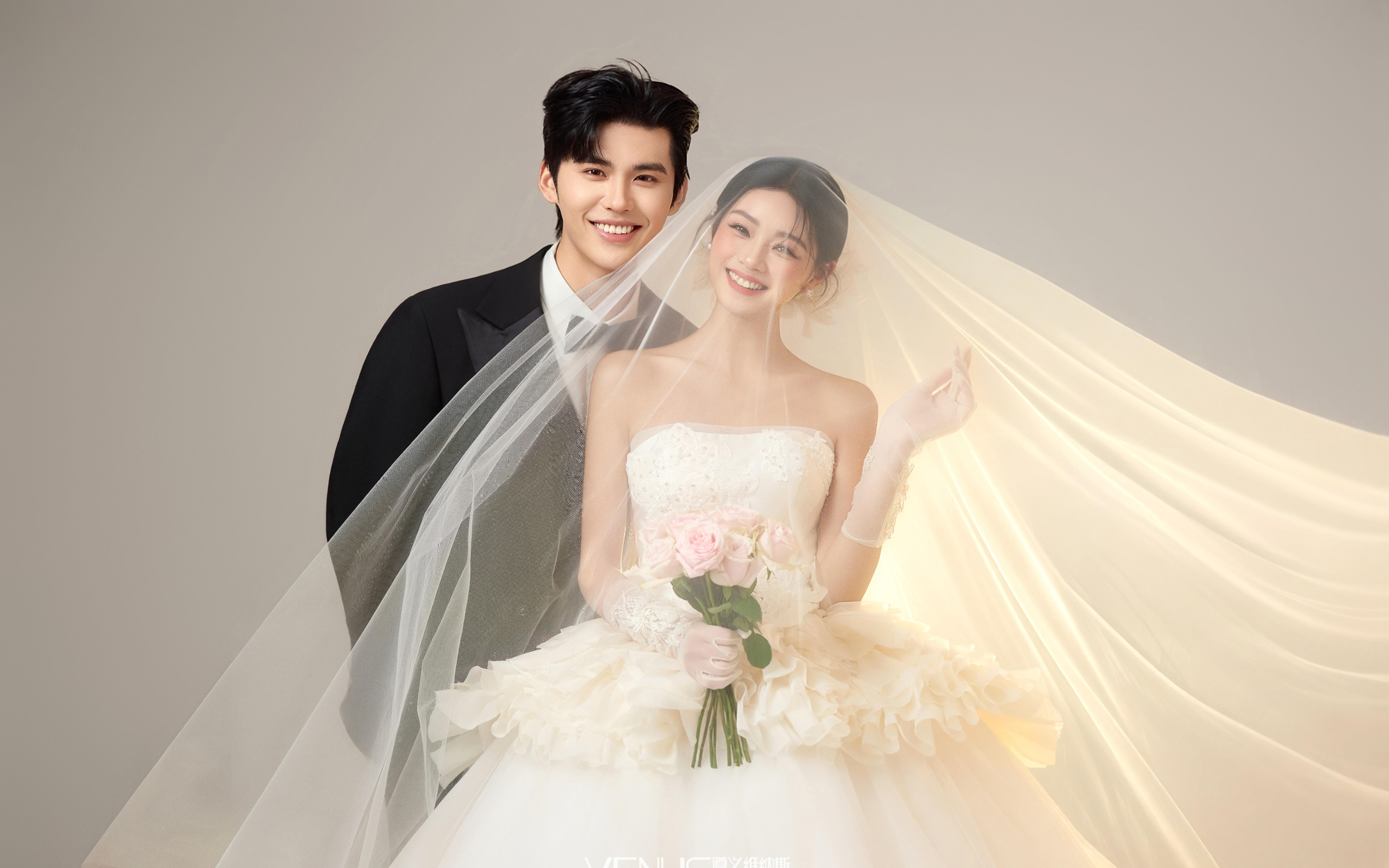 室內(nèi)韓式極簡(jiǎn)婚紗照，高級(jí)感爆棚??