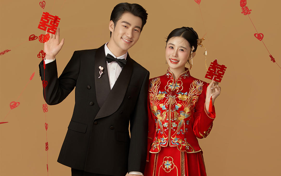 【西北龙摄影】室内中式秀禾婚纱照
