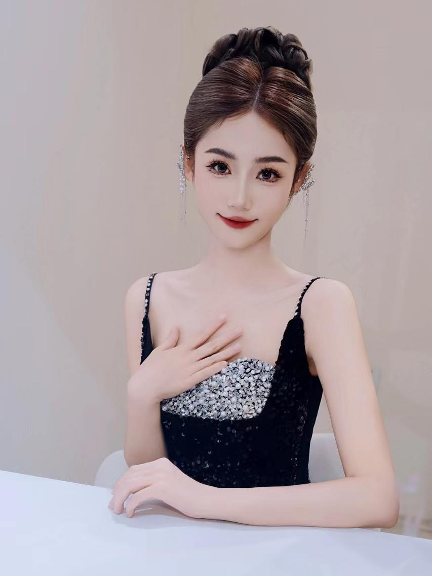 甜美礼服妆造