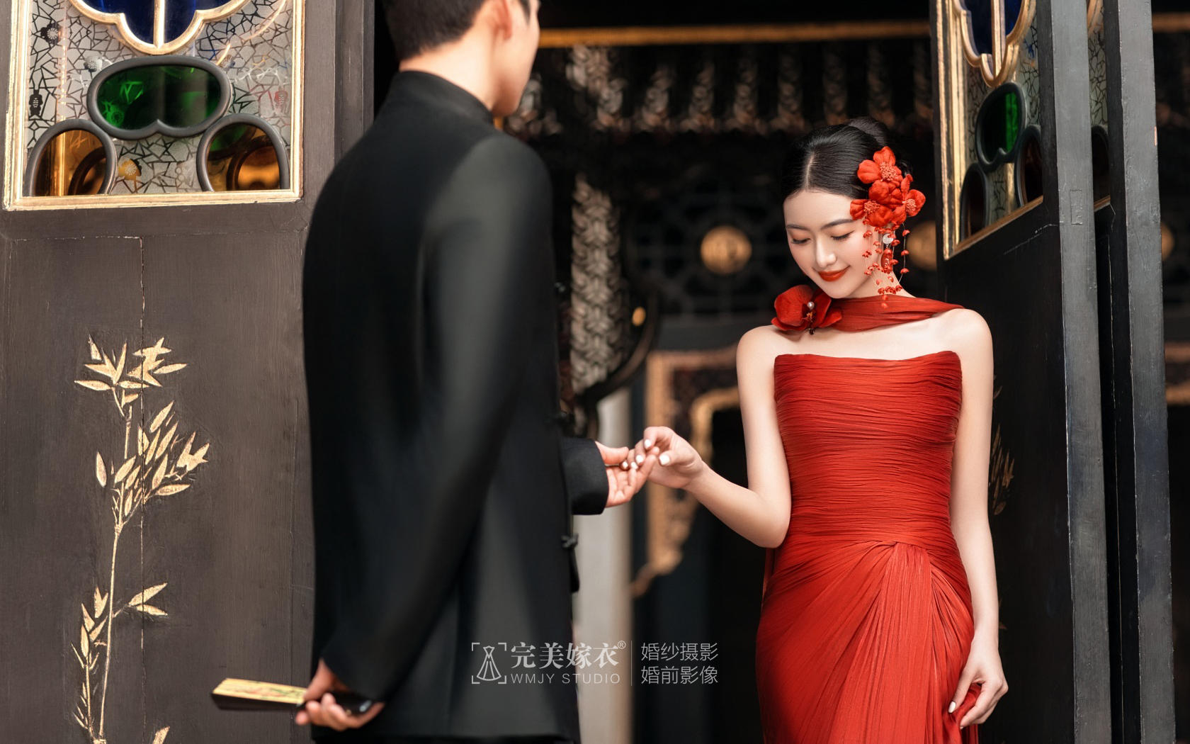 【愛意灼灼】紅色新中式｜一眼驚艷的錦鯉婚紗照??！